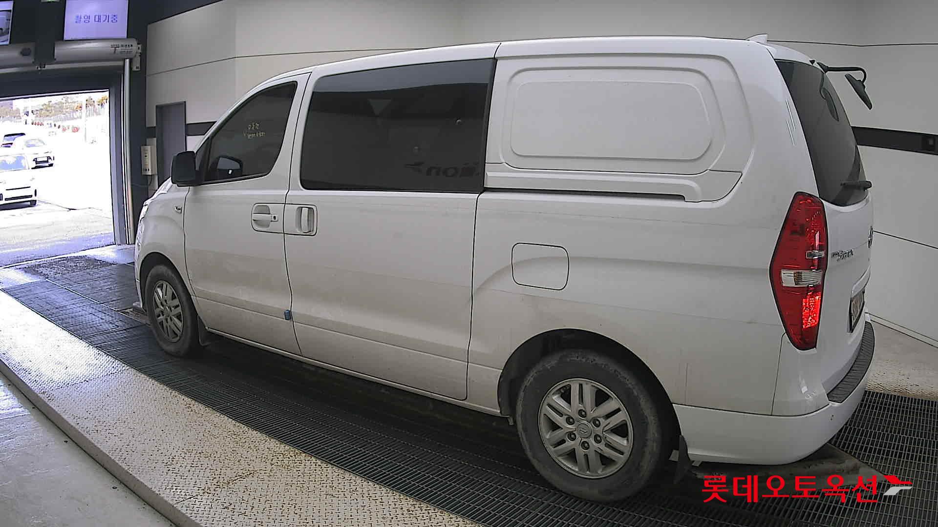 Hyundai Grand Starex id 3466865 из Кореи 10