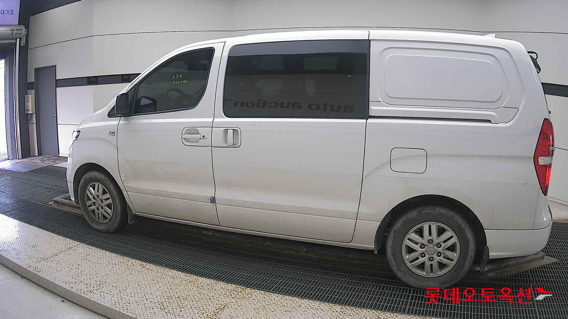 Hyundai Grand Starex id 3466865 из Кореи 11