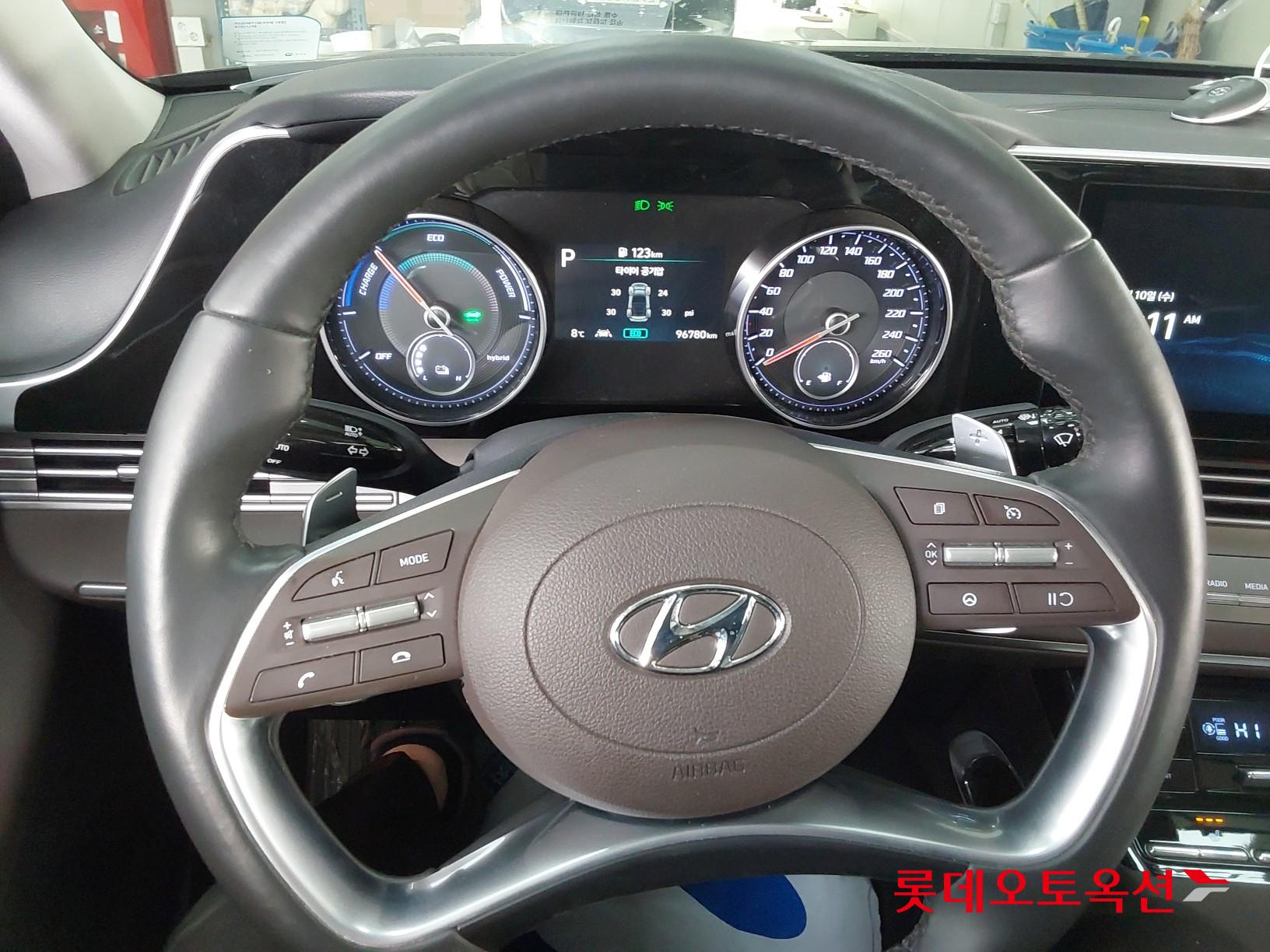 Hyundai Grandeur Hybrid id 3466831 из Кореи 29