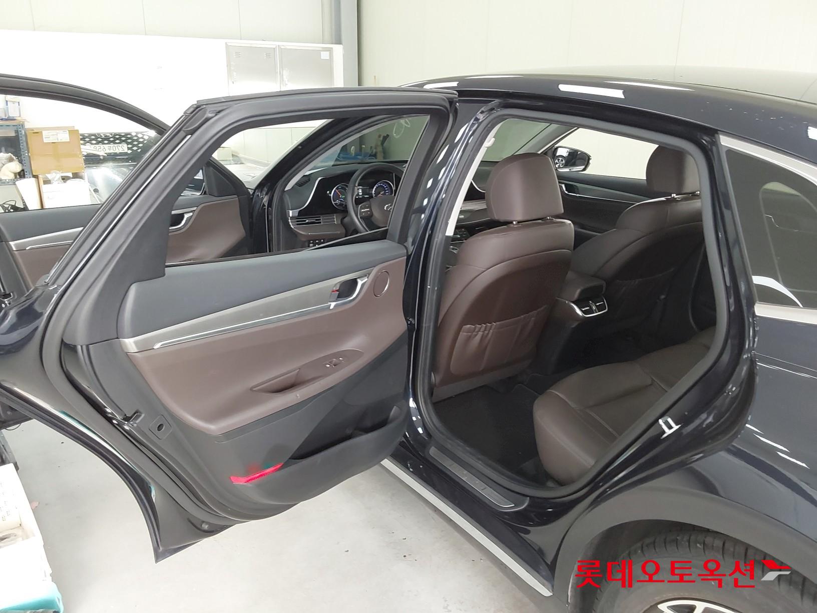 Hyundai Grandeur Hybrid id 3466831 из Кореи 36