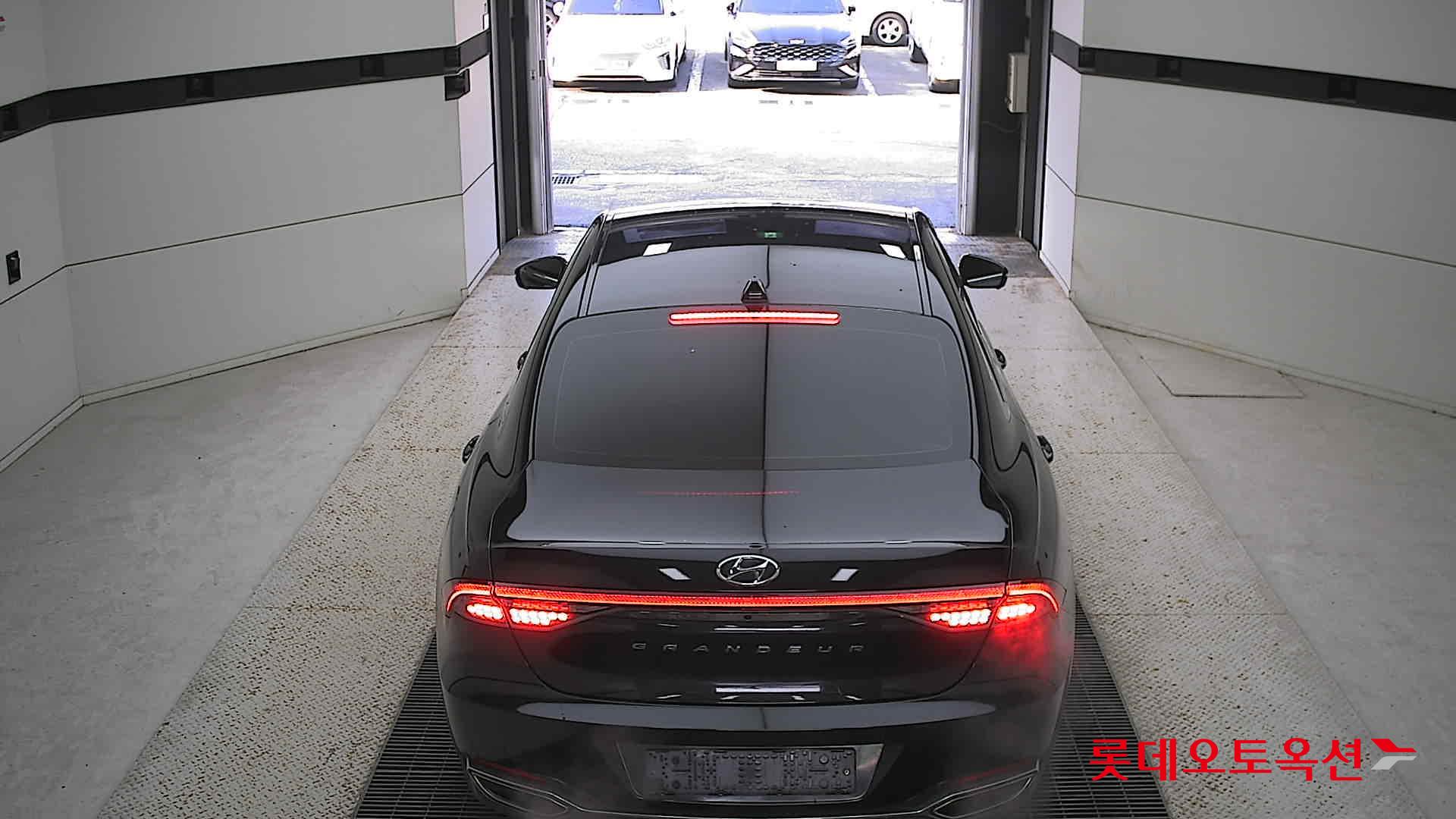 Hyundai Grandeur 2021 Черный из Кореи, фото 5