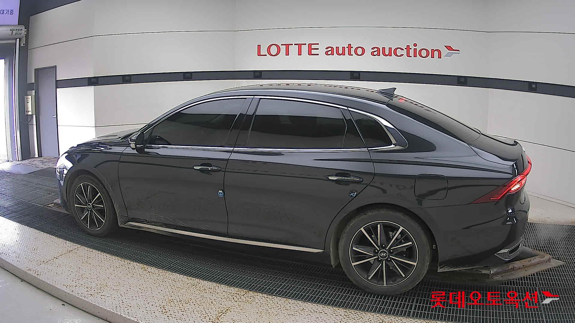 Hyundai Grandeur id 3471649 из Кореи 11