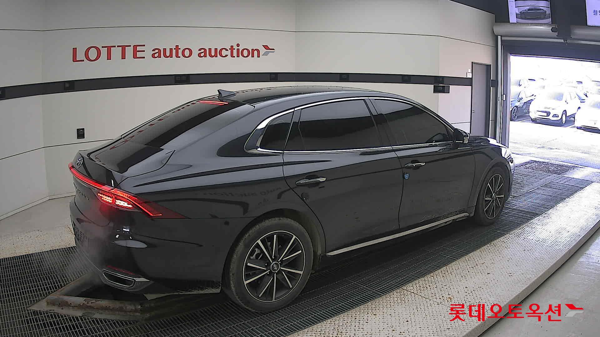 Hyundai Grandeur id 3471649 из Кореи 19