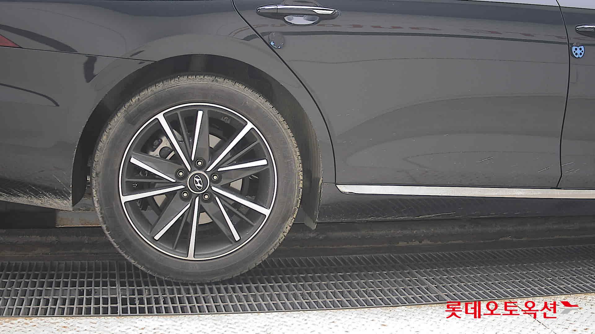 Hyundai Grandeur id 3471649 из Кореи 24