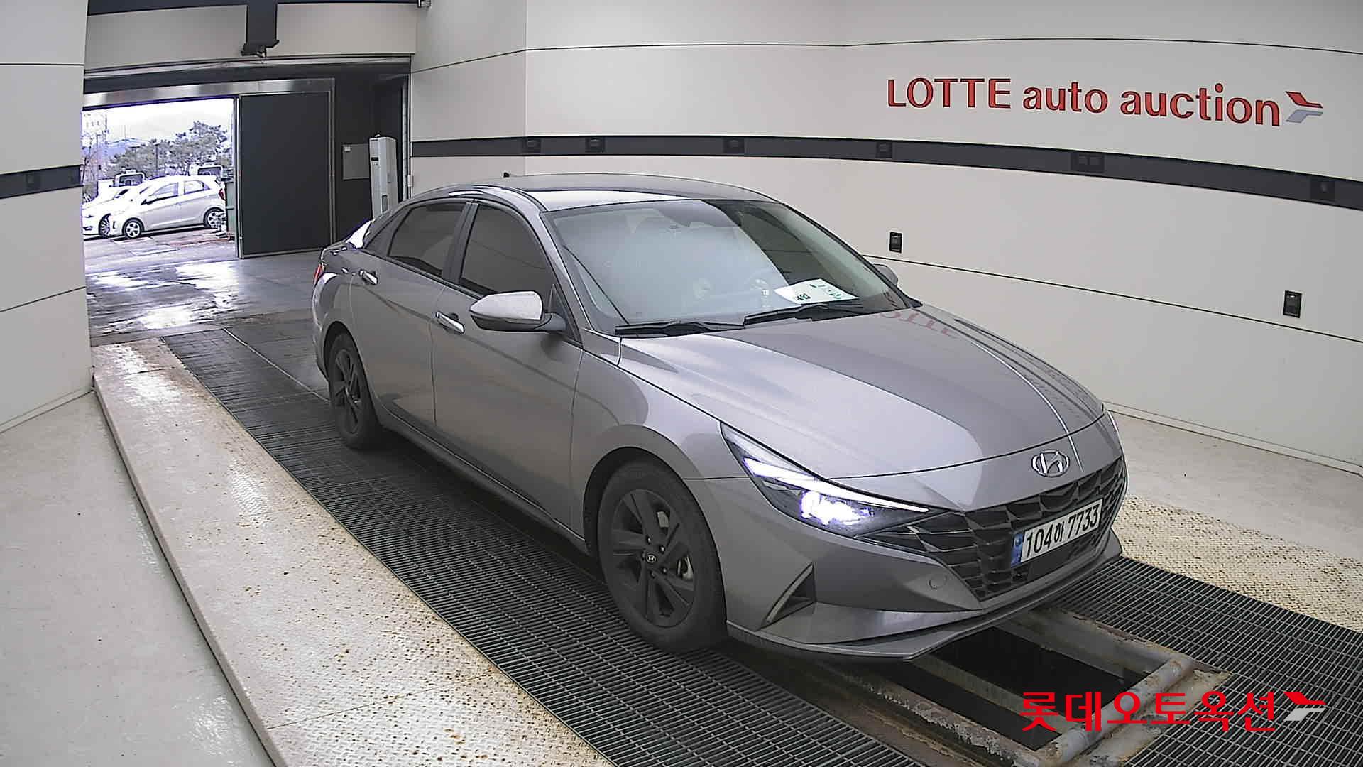 Hyundai Avante Hybrid 2021 Другое из Кореи, фото 2