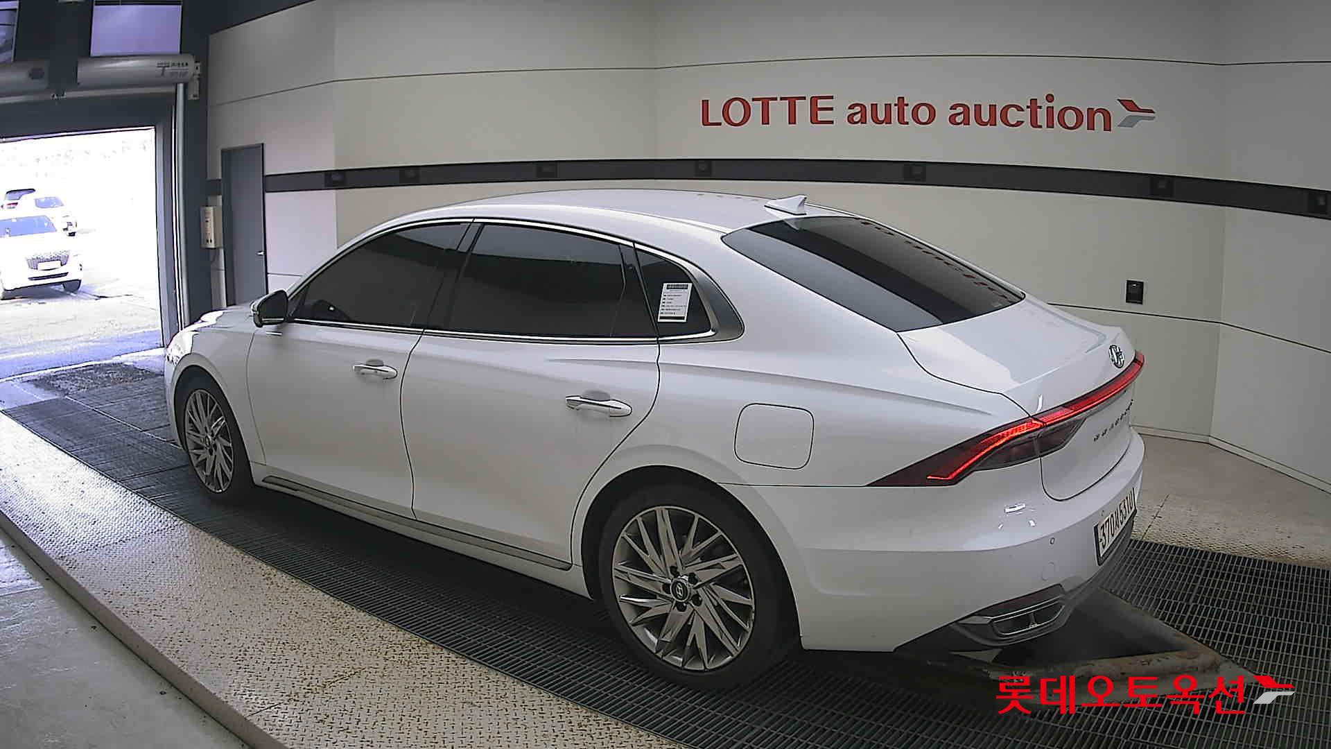 Hyundai Grandeur id 3471636 из Кореи 10