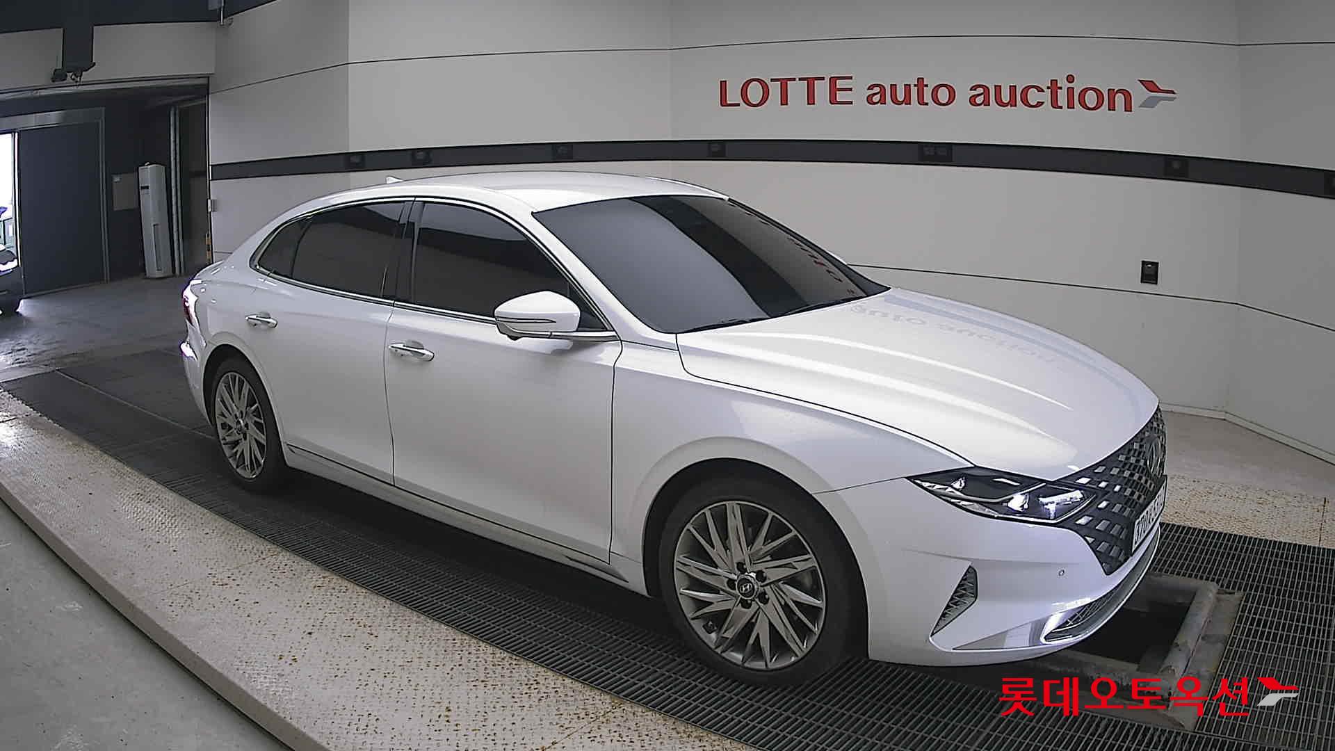 Hyundai Grandeur id 3471636 из Кореи 16