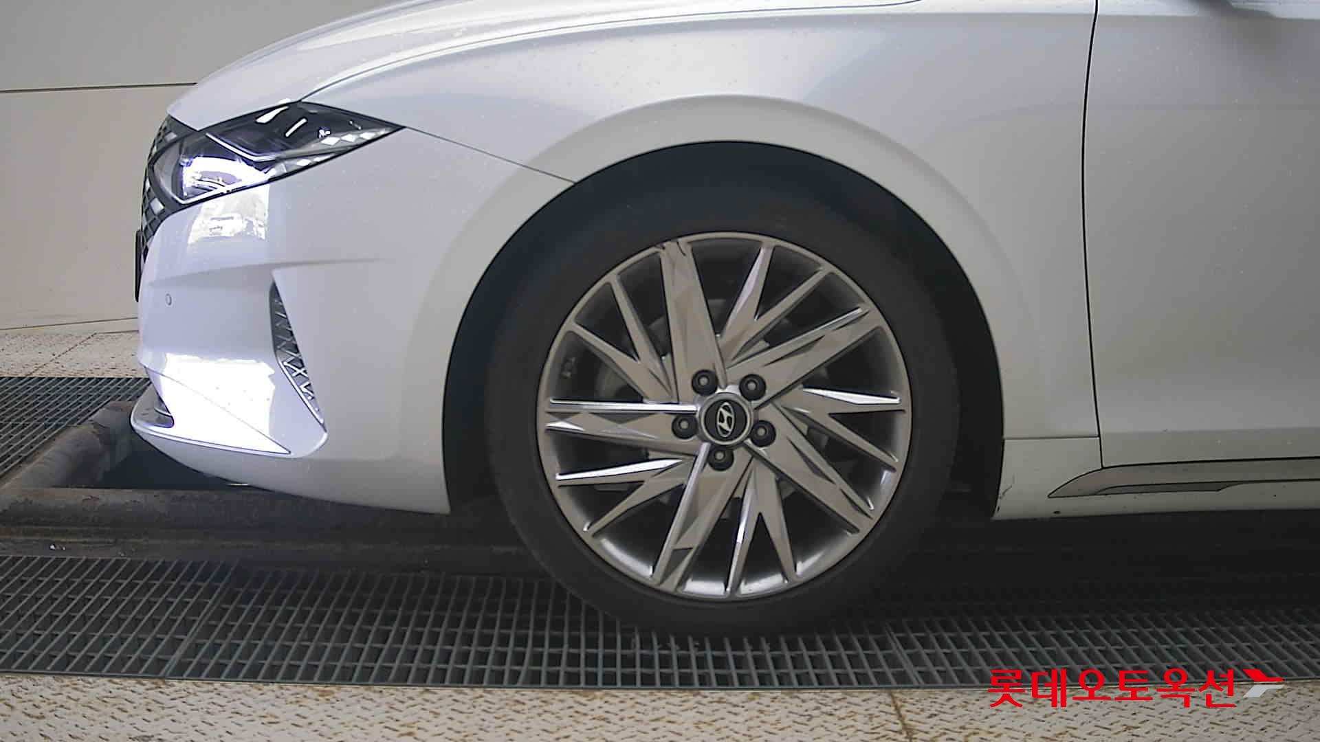 Hyundai Grandeur id 3471636 из Кореи 21