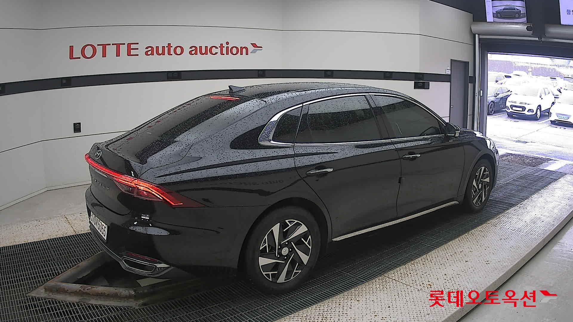 Hyundai Grandeur Hybrid id 3471616 из Кореи 19