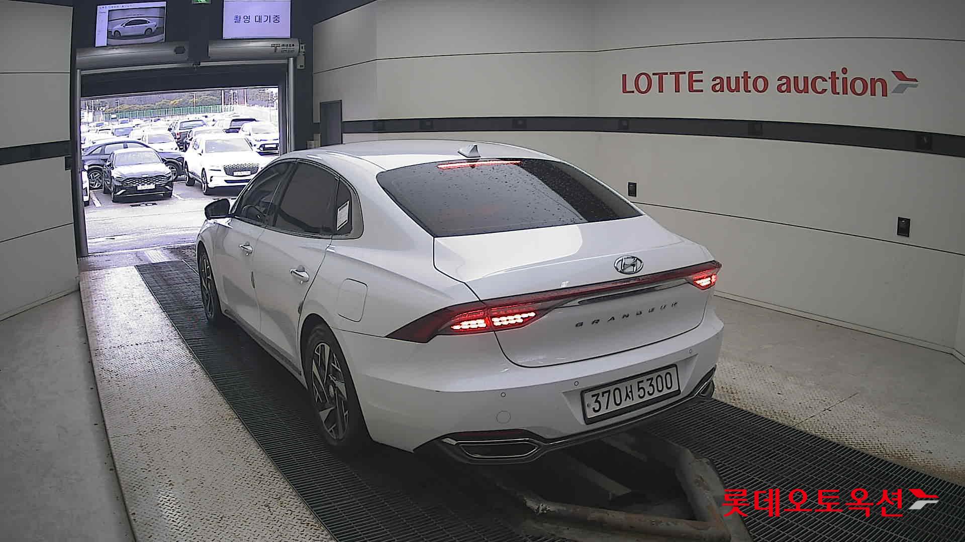 Hyundai Grandeur Hybrid id 3471618 из Кореи 9