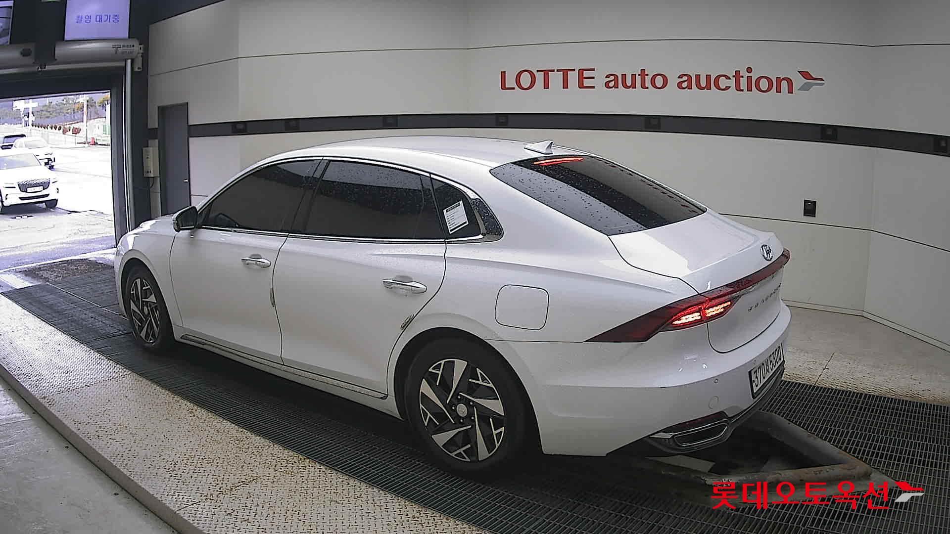 Hyundai Grandeur Hybrid id 3471618 из Кореи 10