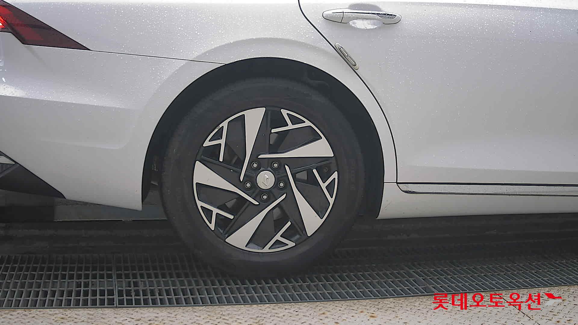 Hyundai Grandeur Hybrid id 3471618 из Кореи 24