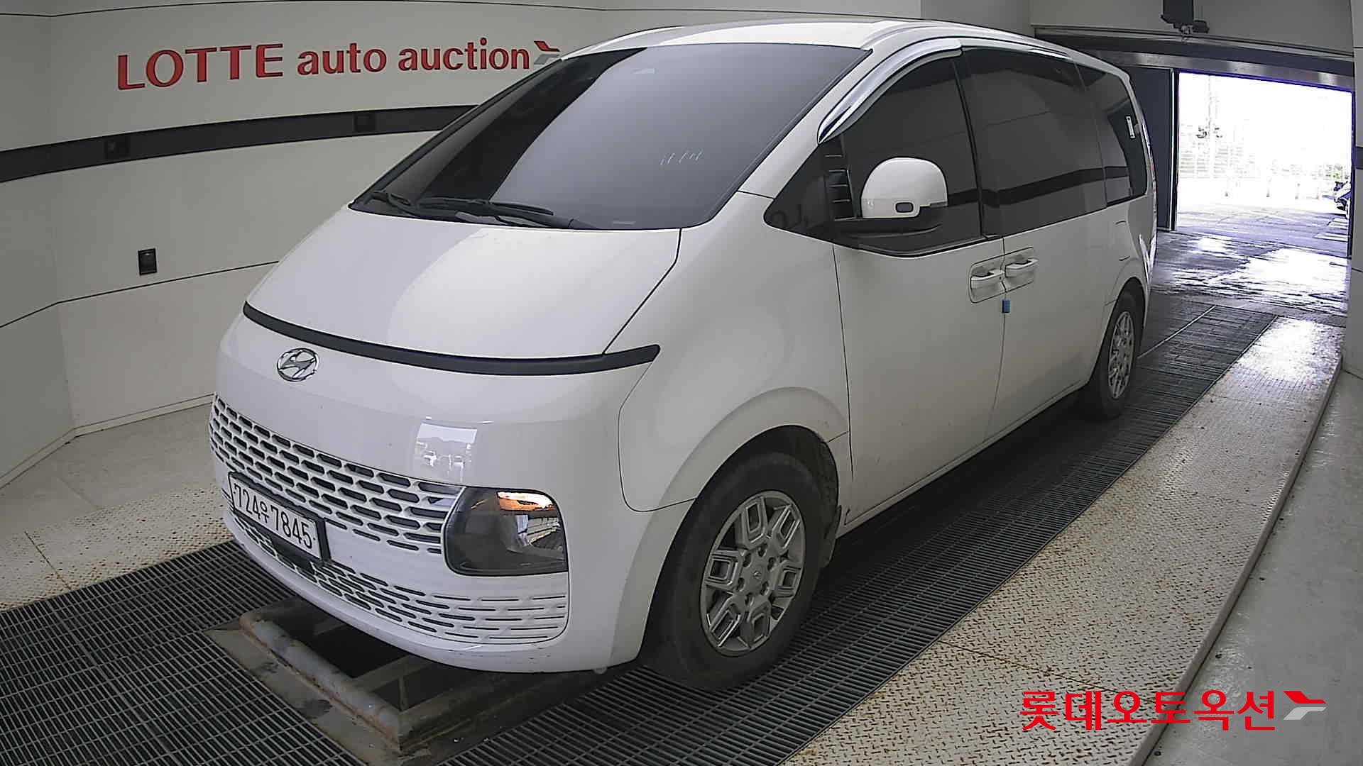 Hyundai Staria id 3471645 из Кореи 14