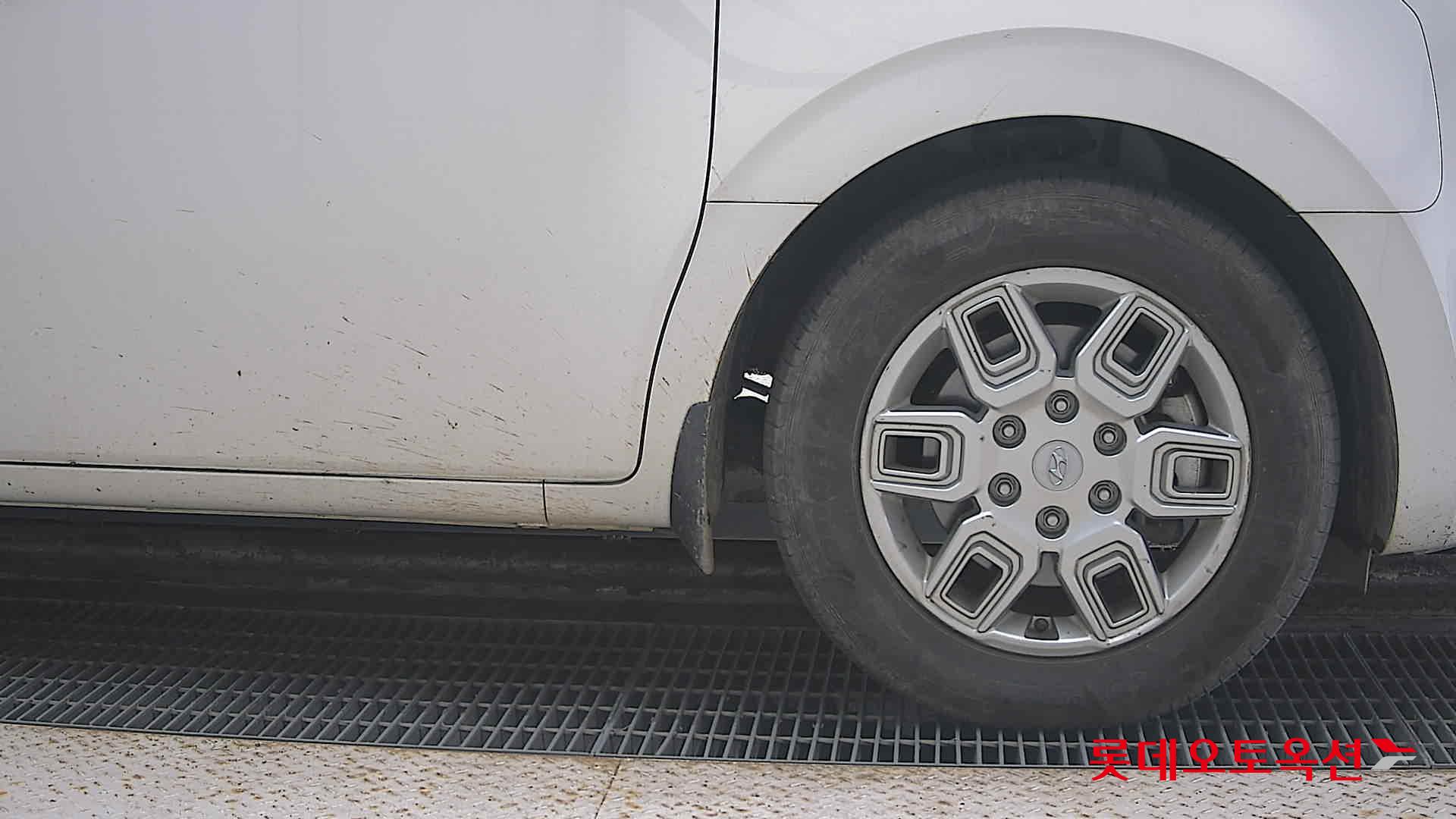 Hyundai Staria id 3471645 из Кореи 23