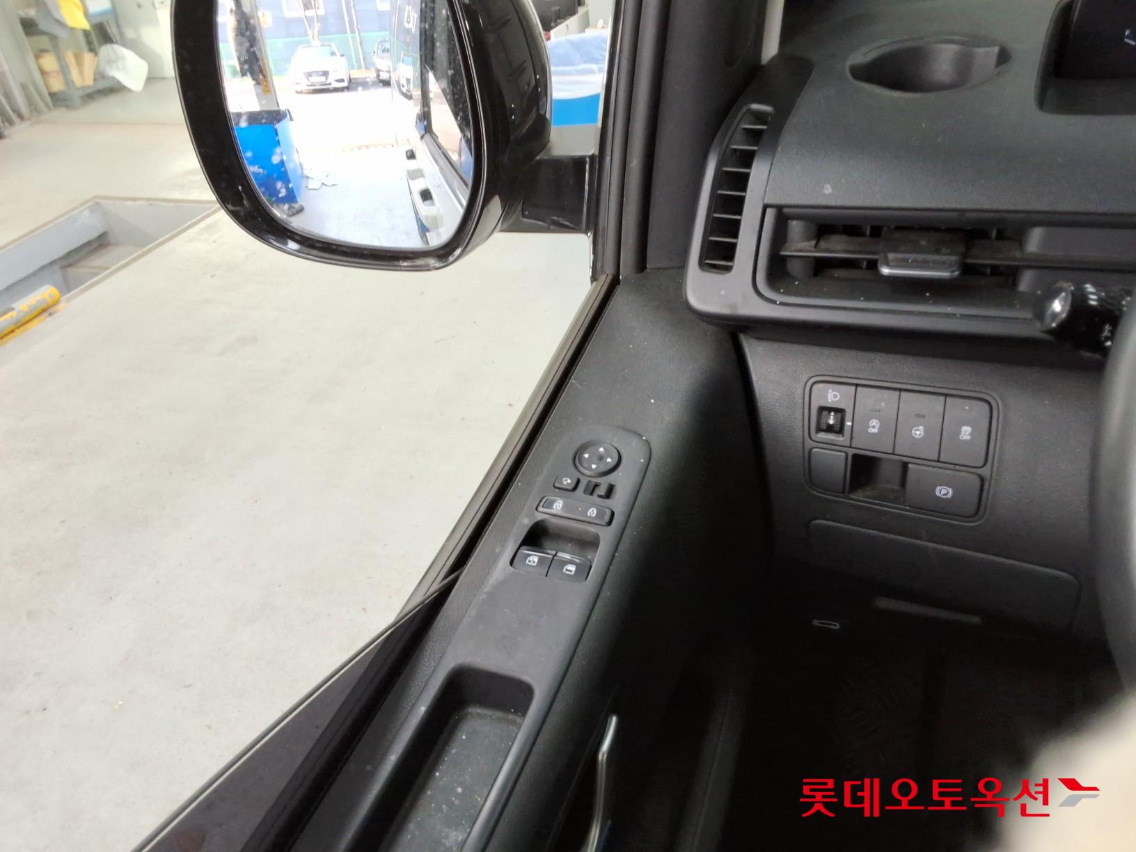 Hyundai Staria id 3471645 из Кореи 28