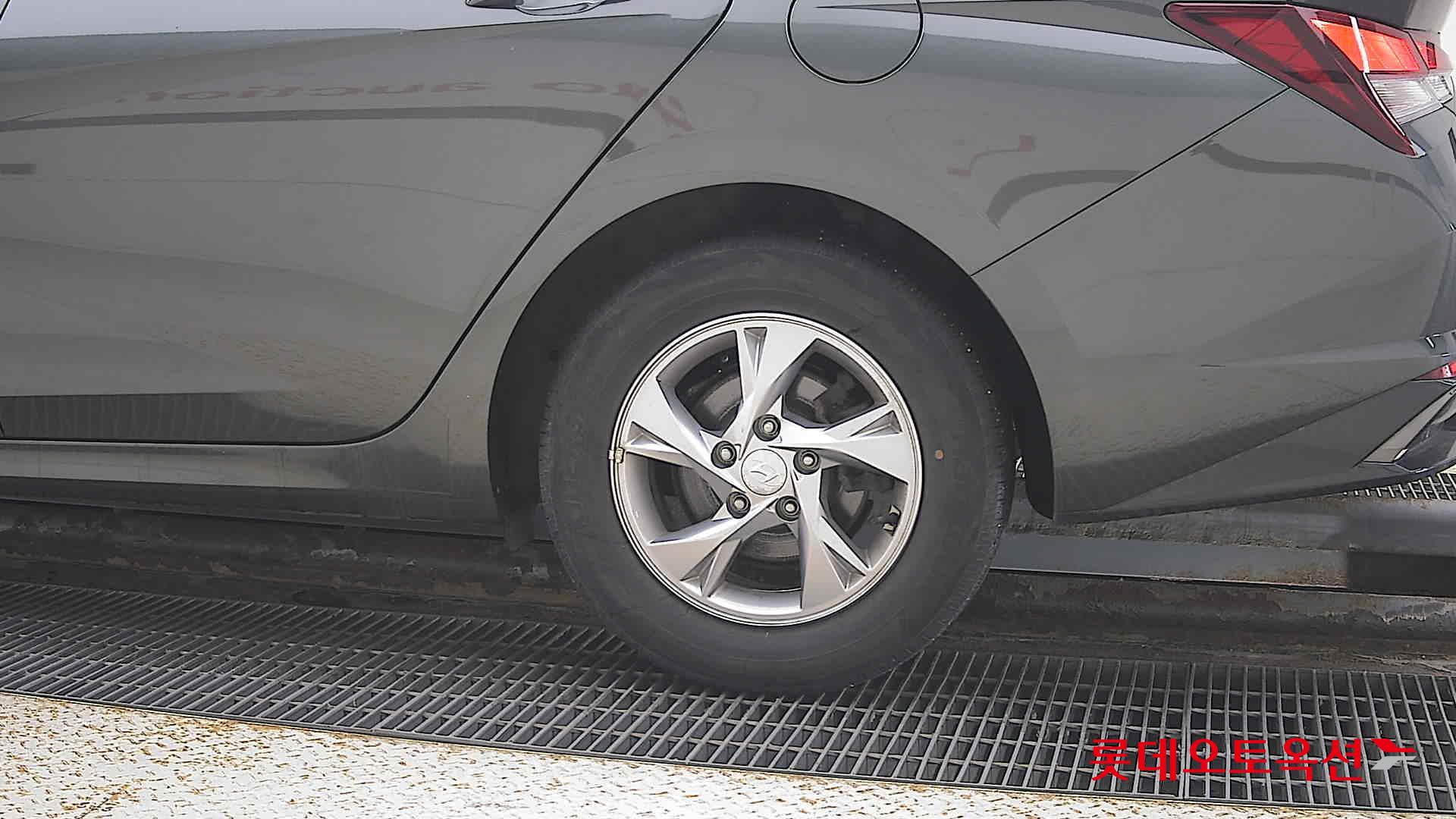 Hyundai Avante id 3471637 из Кореи 22