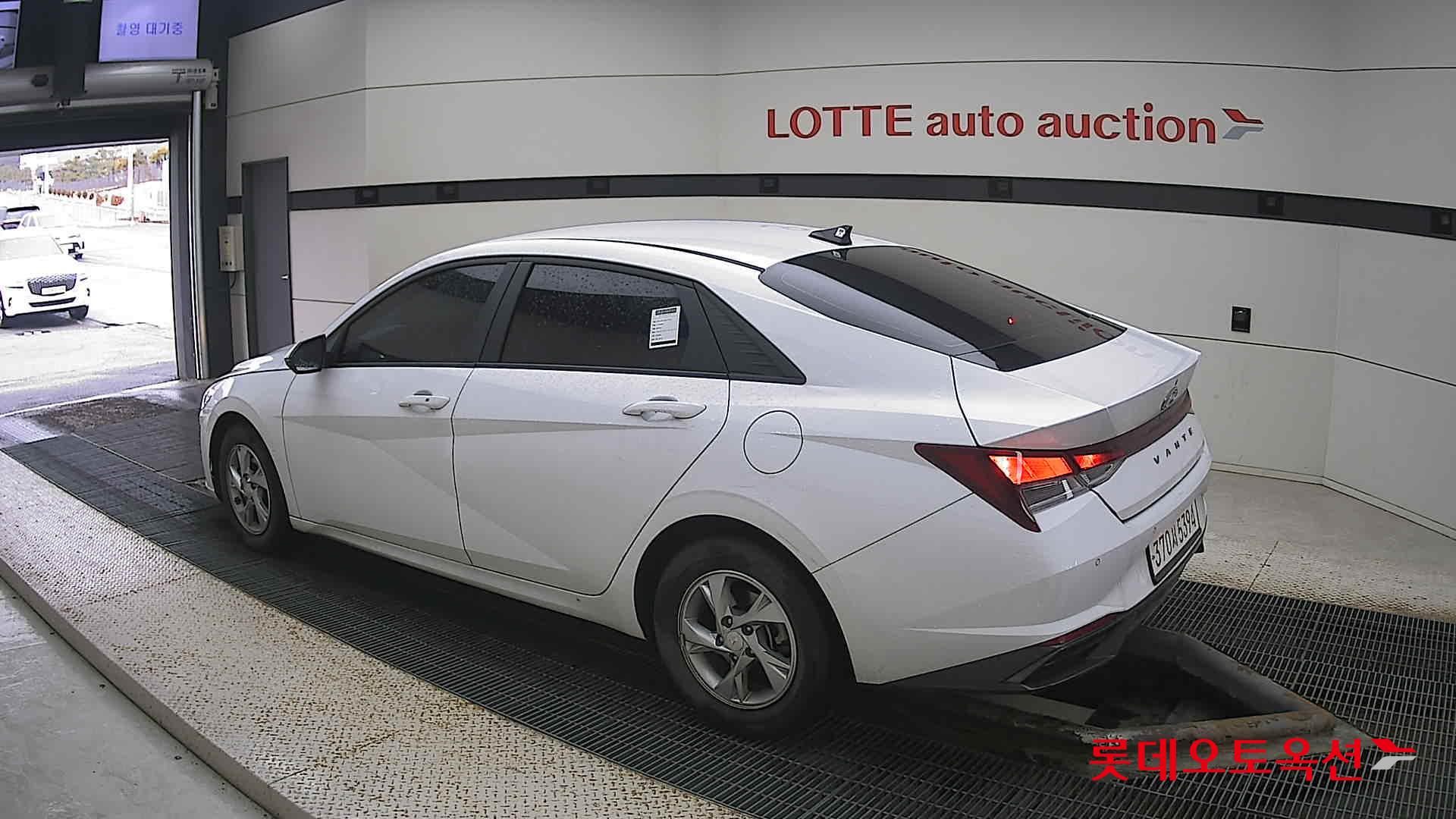 Hyundai Avante id 3471611 из Кореи 10