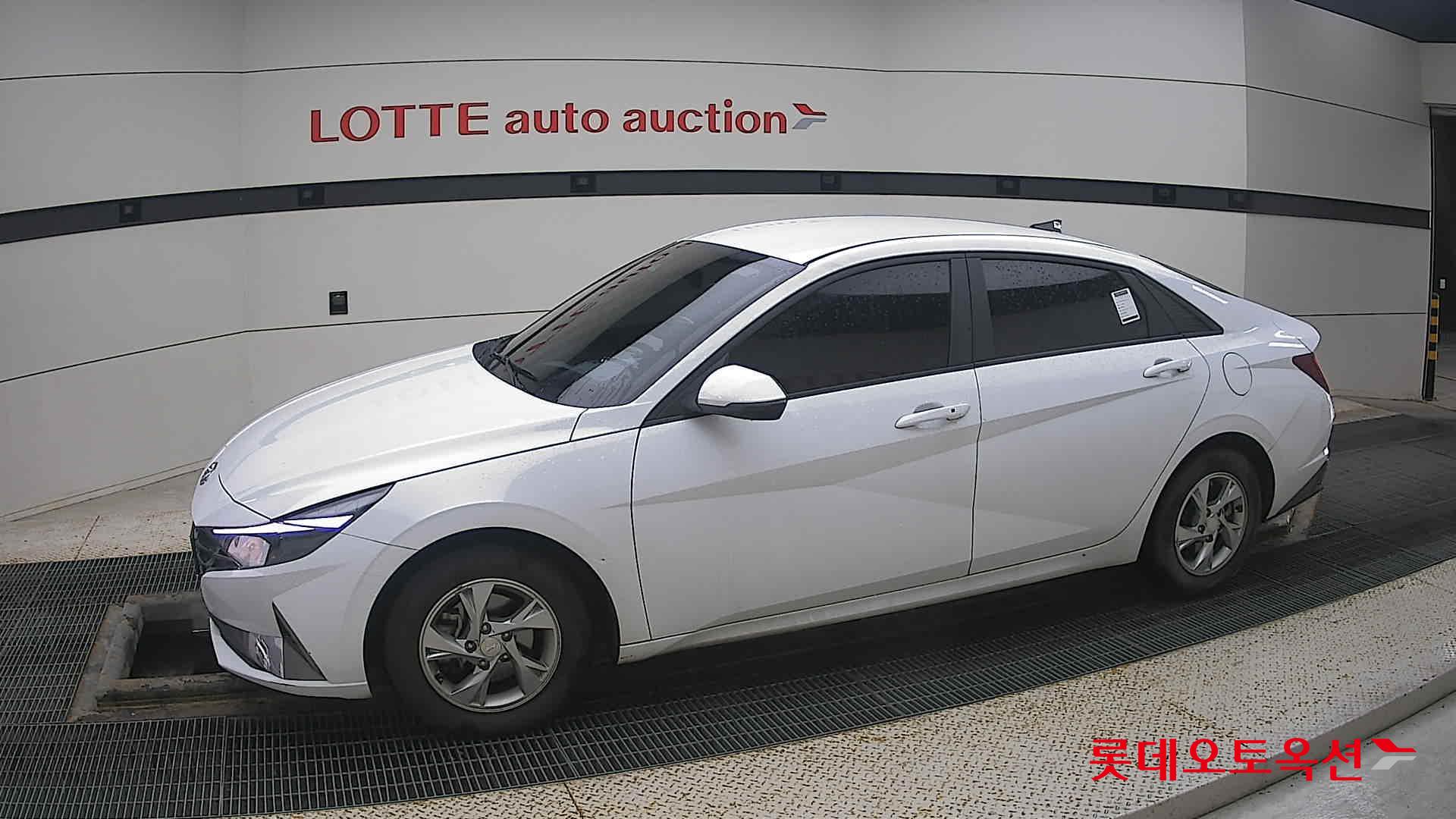 Hyundai Avante id 3471611 из Кореи 12