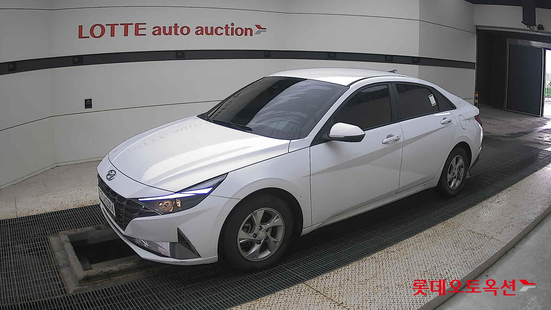 Hyundai Avante id 3471611 из Кореи 13
