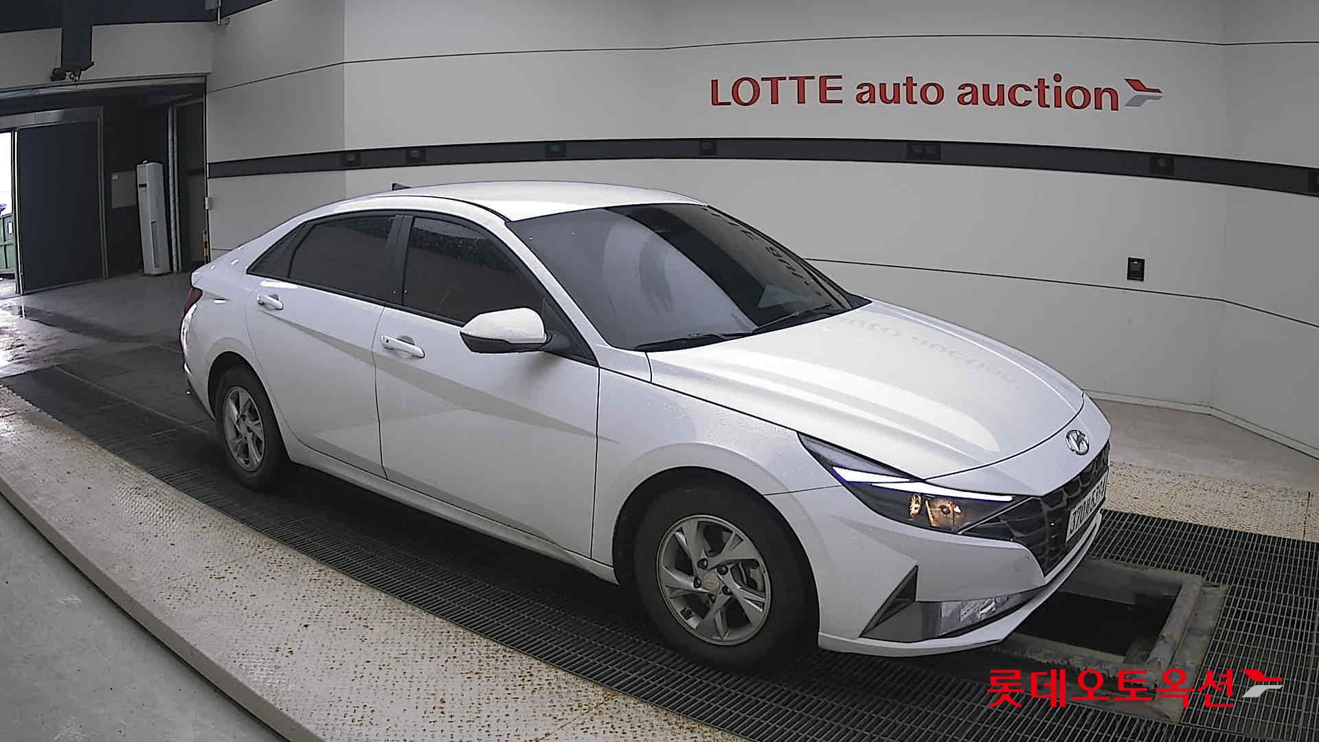 Hyundai Avante id 3471611 из Кореи 16