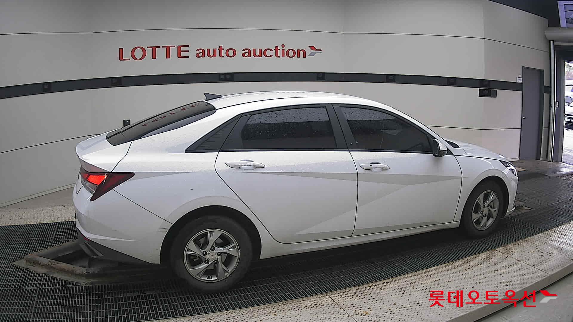 Hyundai Avante id 3471611 из Кореи 18