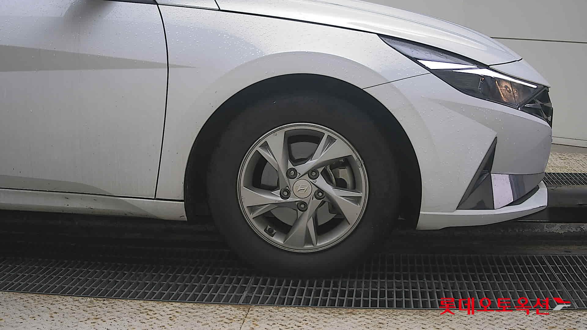 Hyundai Avante id 3471611 из Кореи 23