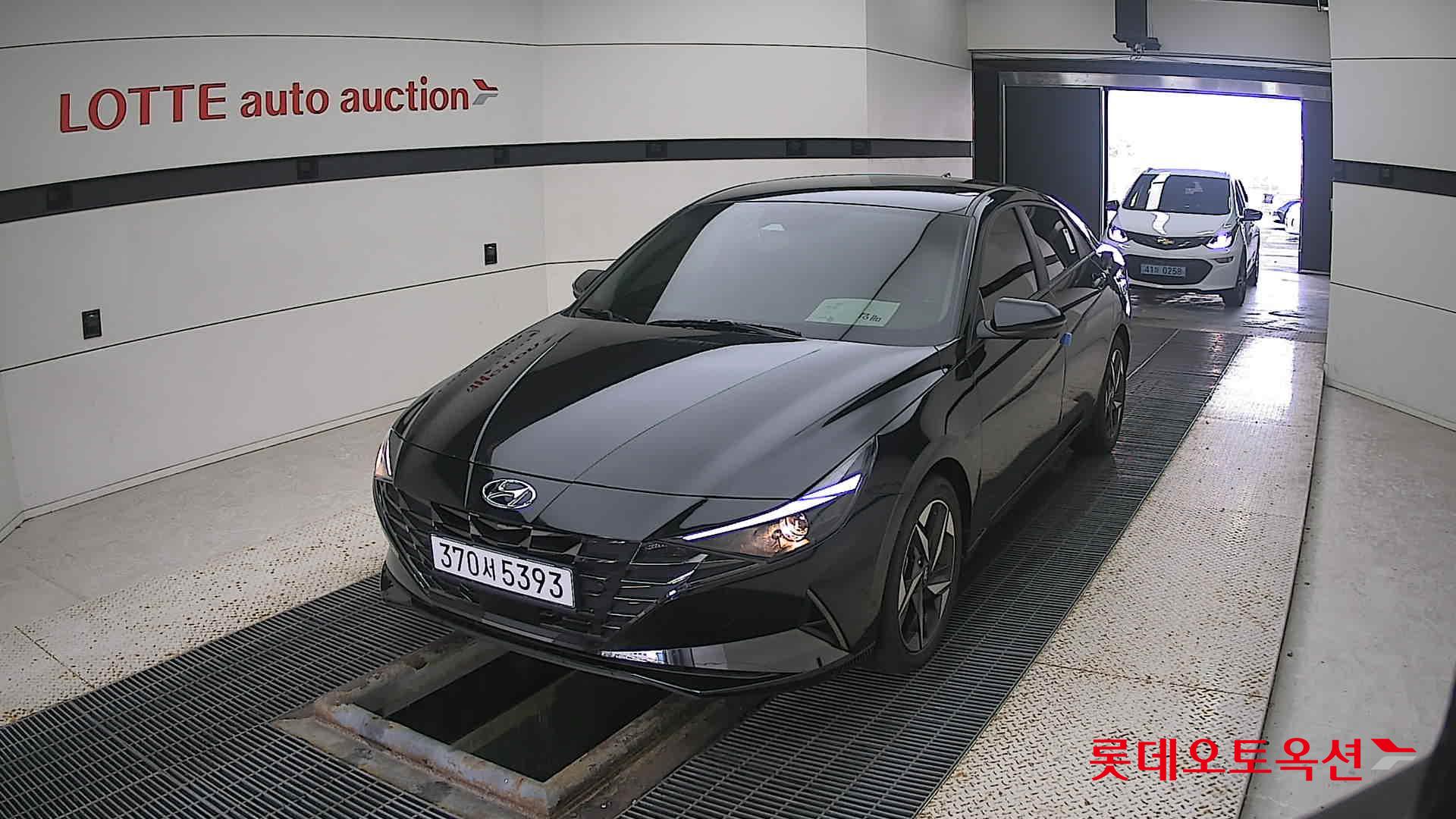 Hyundai Avante 2023 Черный из Кореи