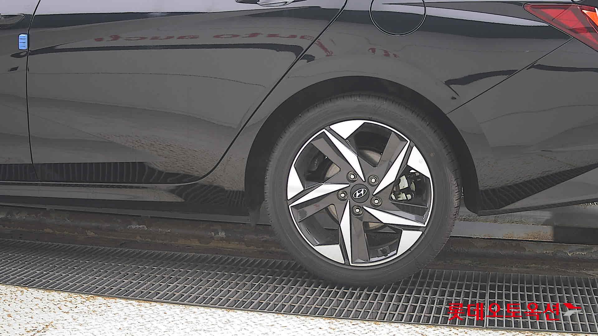 Hyundai Avante id 3471650 из Кореи 22