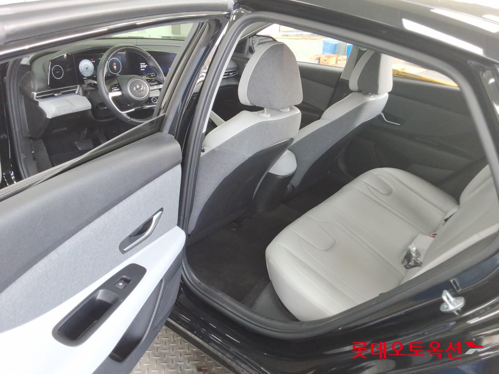 Hyundai Avante id 3471650 из Кореи 36