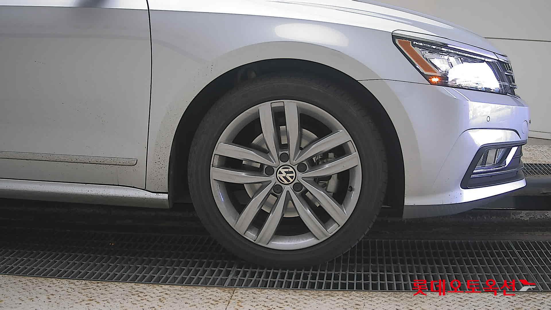 Volkswagen Passat 2.0 TSI id 3476498 из Кореи 23