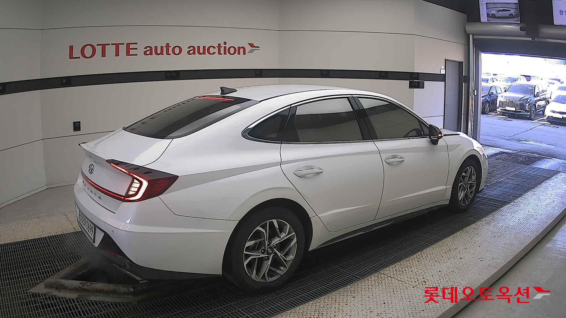 صورة إضافية