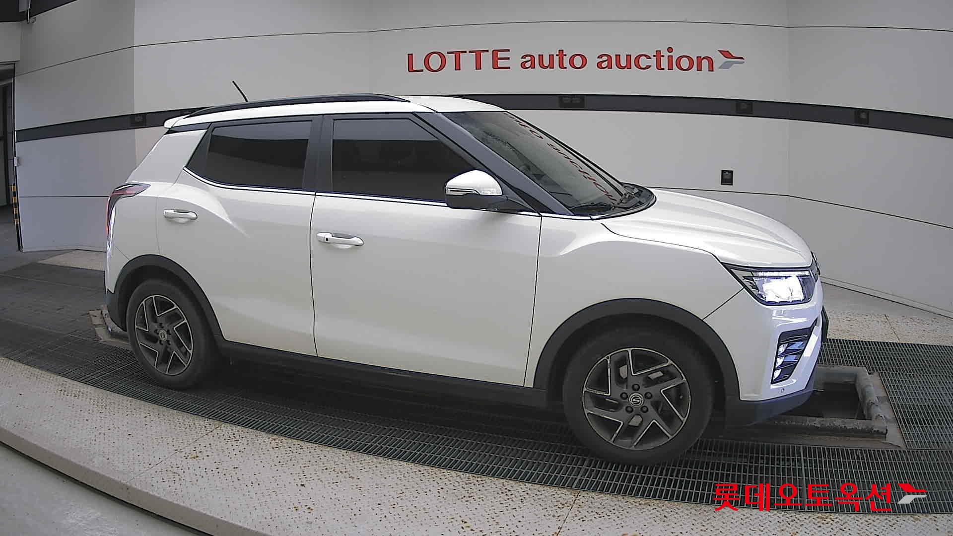 SsangYong Tivoli id 3628877 из Кореи 17