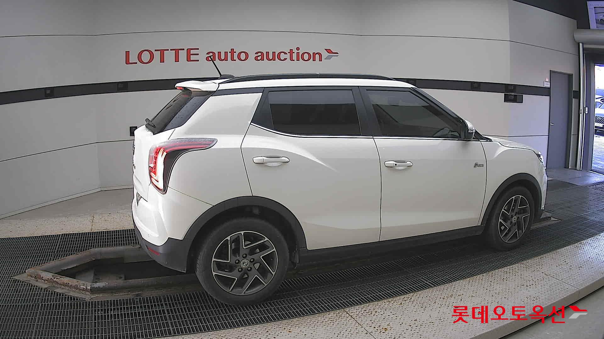 SsangYong Tivoli id 3628875 из Кореи 18