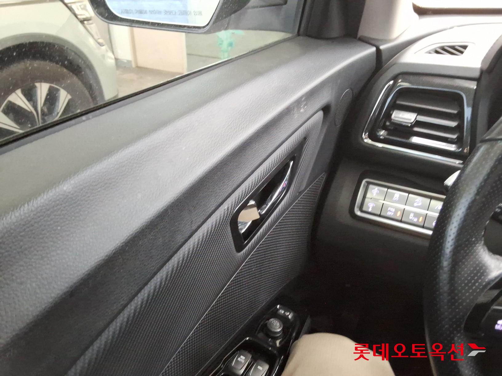 SsangYong Tivoli id 3628875 из Кореи 28