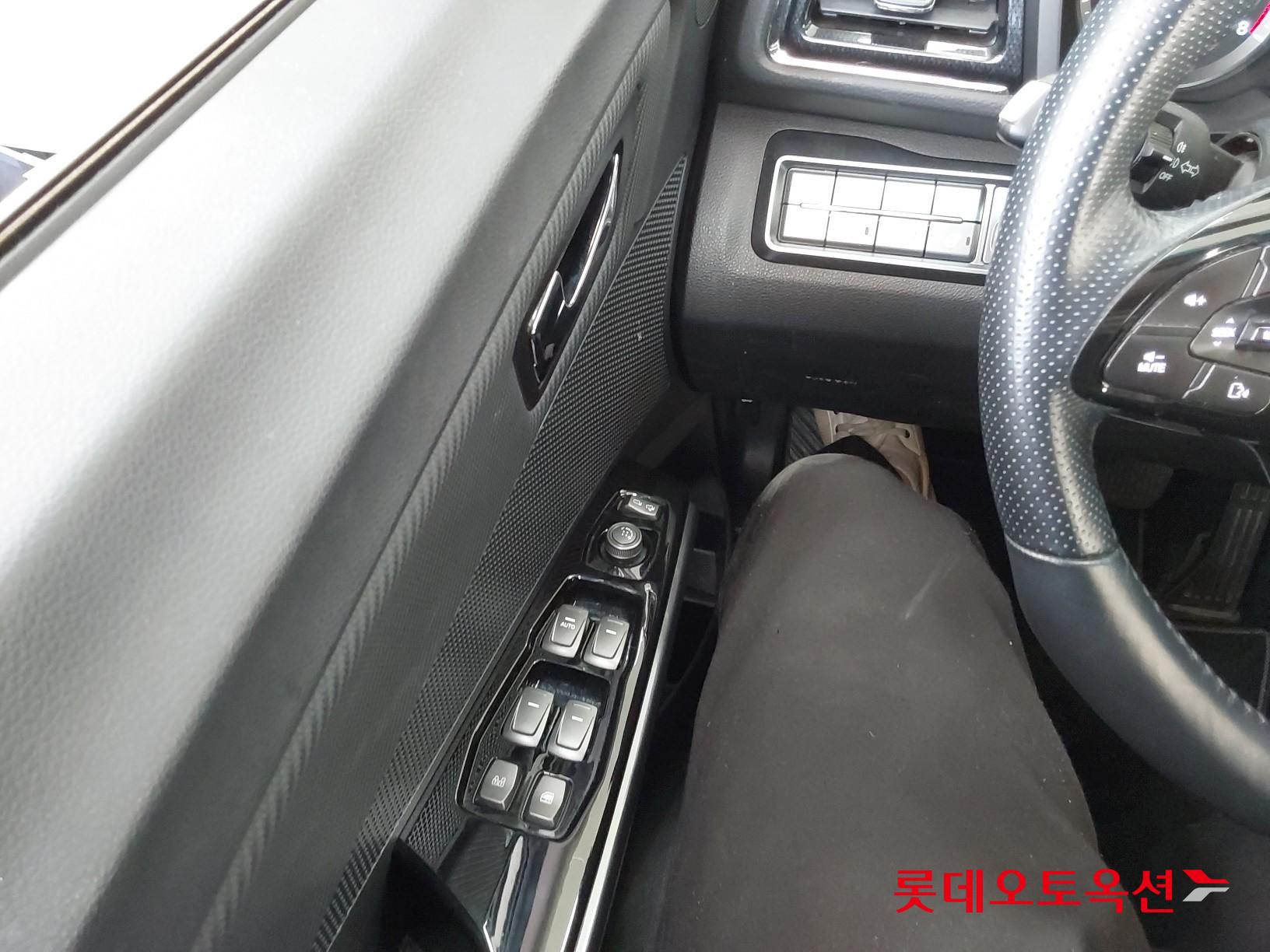 SsangYong Tivoli id 3628880 из Кореи 28