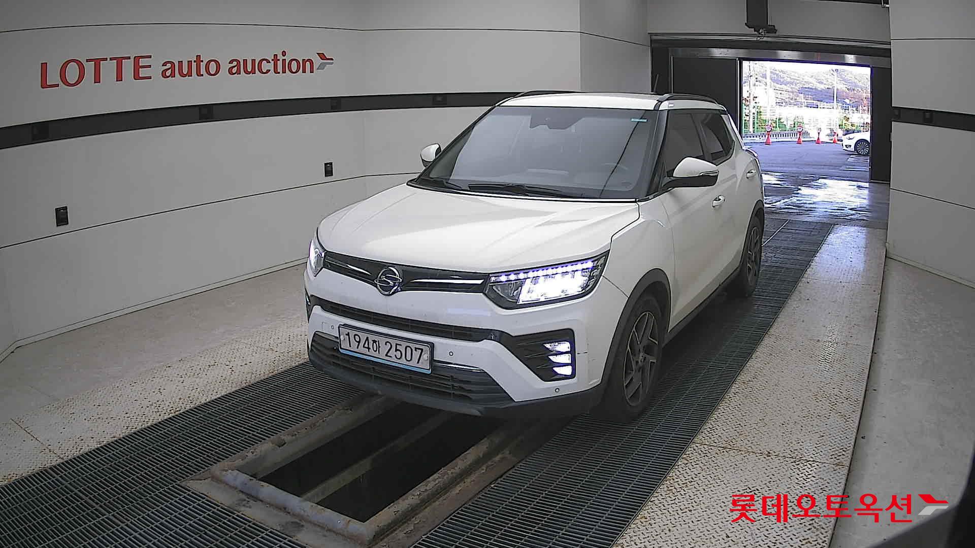 SsangYong Tivoli 2022 Белый из Кореи