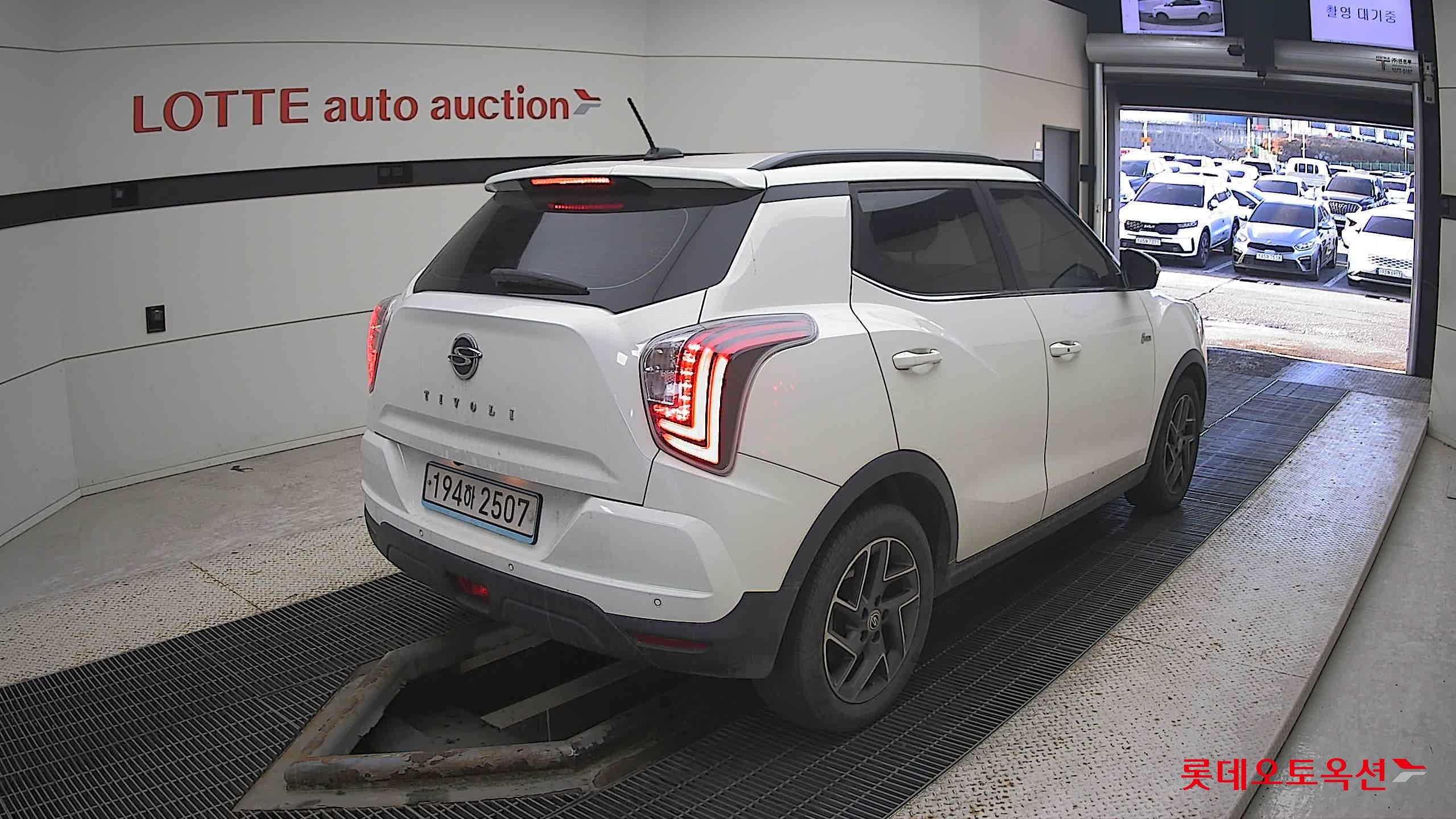 SsangYong Tivoli 2022 Белый из Кореи, фото 4