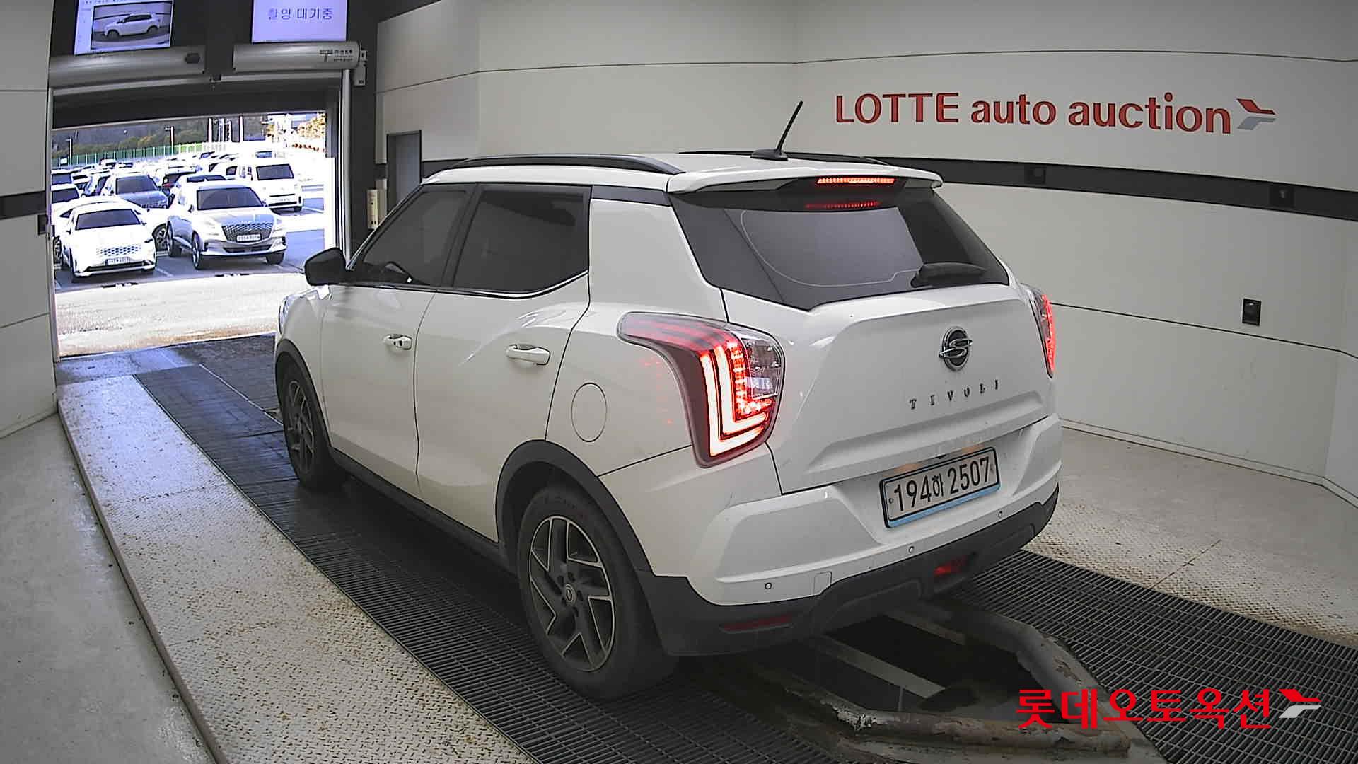 SsangYong Tivoli 2022 Белый из Кореи, фото 6