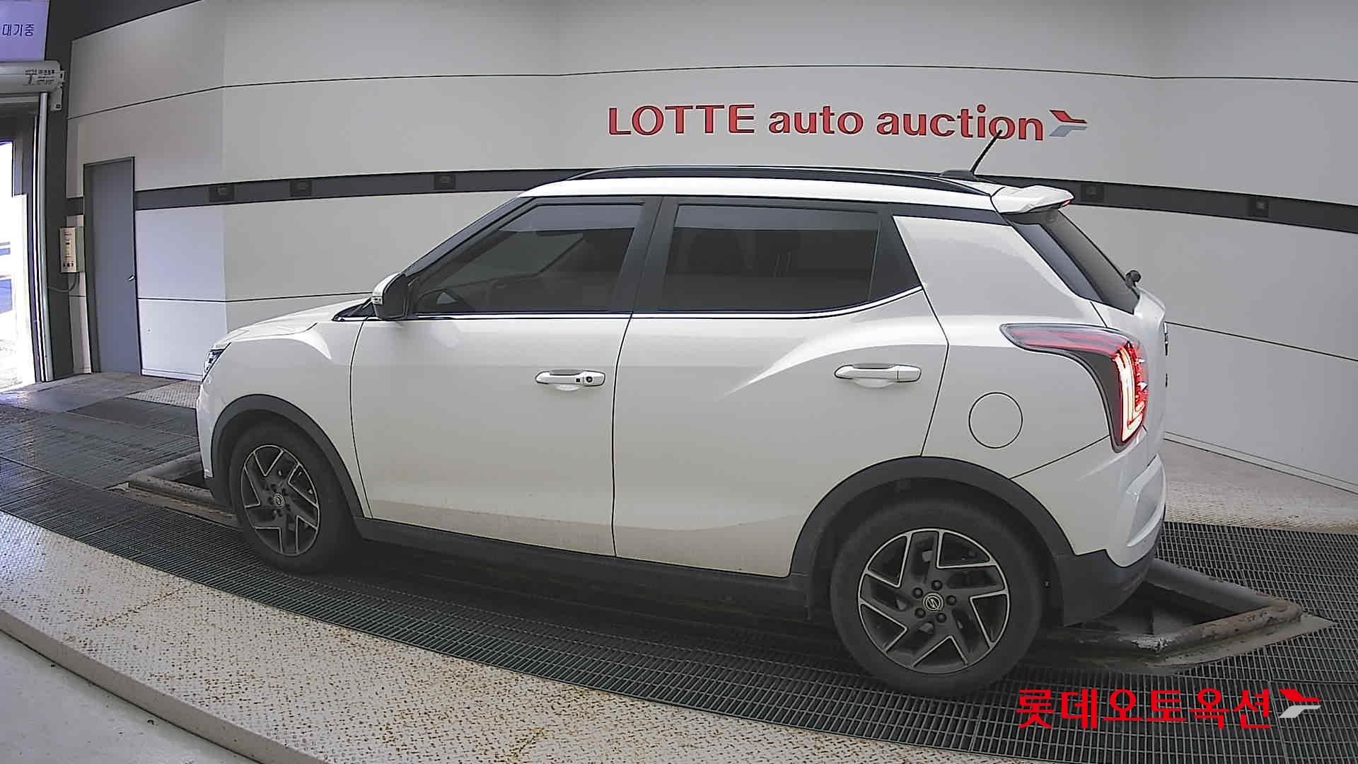 SsangYong Tivoli id 3628882 из Кореи 11