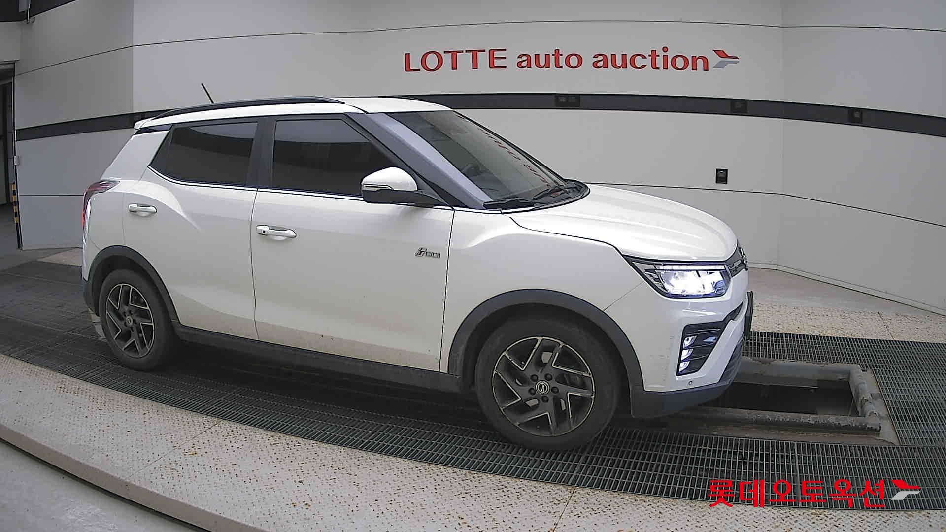 SsangYong Tivoli id 3628882 из Кореи 17