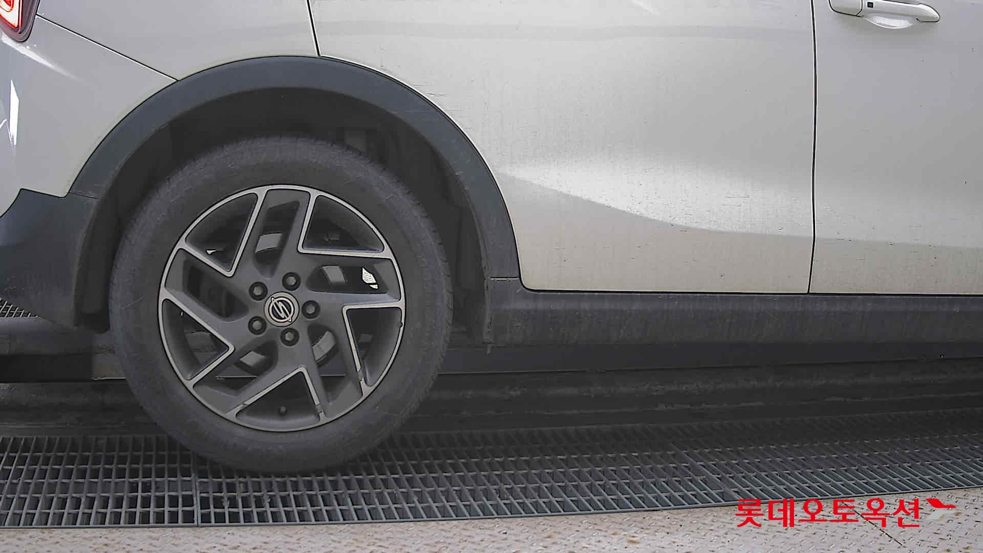 SsangYong Tivoli id 3628882 из Кореи 24