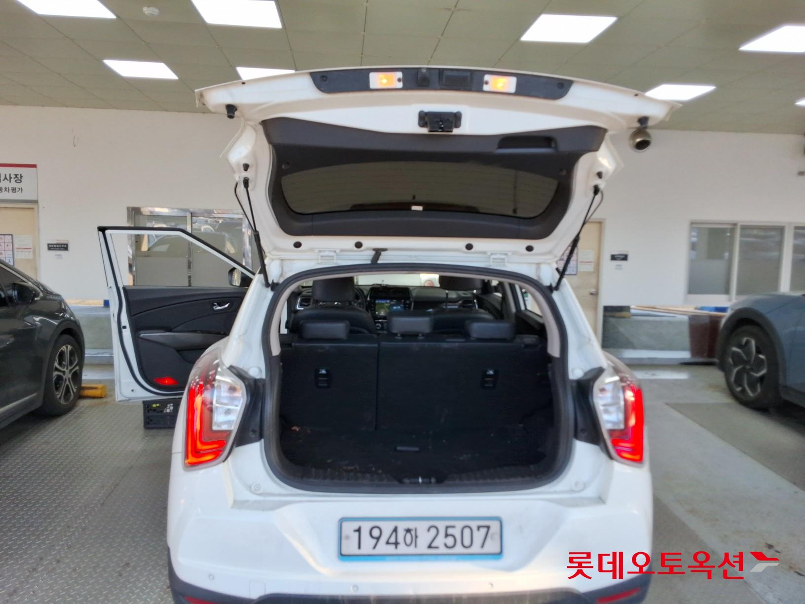 SsangYong Tivoli id 3628882 из Кореи 37