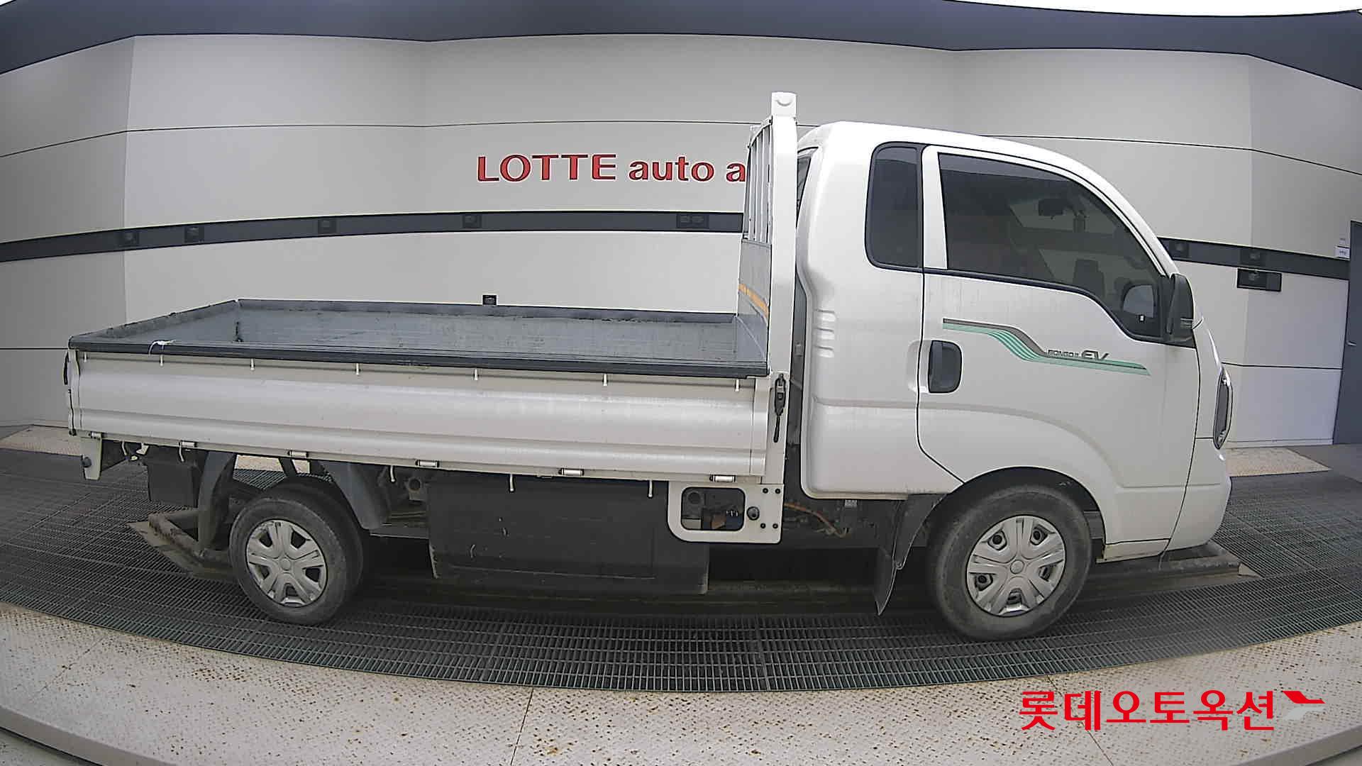 Kia Bongo III 1 ton EV 2023 Белый из Кореи, фото 3