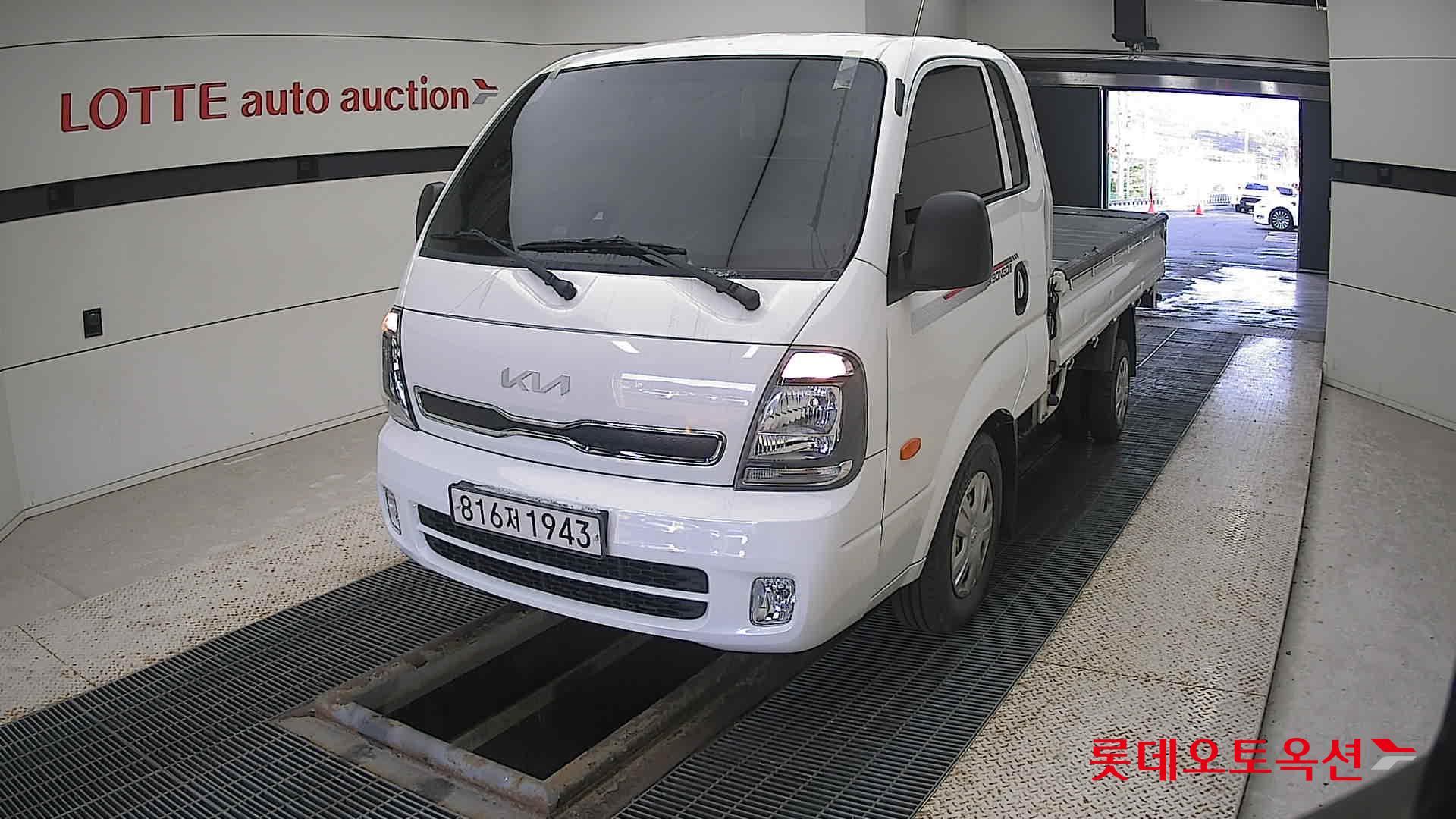 Kia Bongo III 1 ton 2022 Белый из Кореи