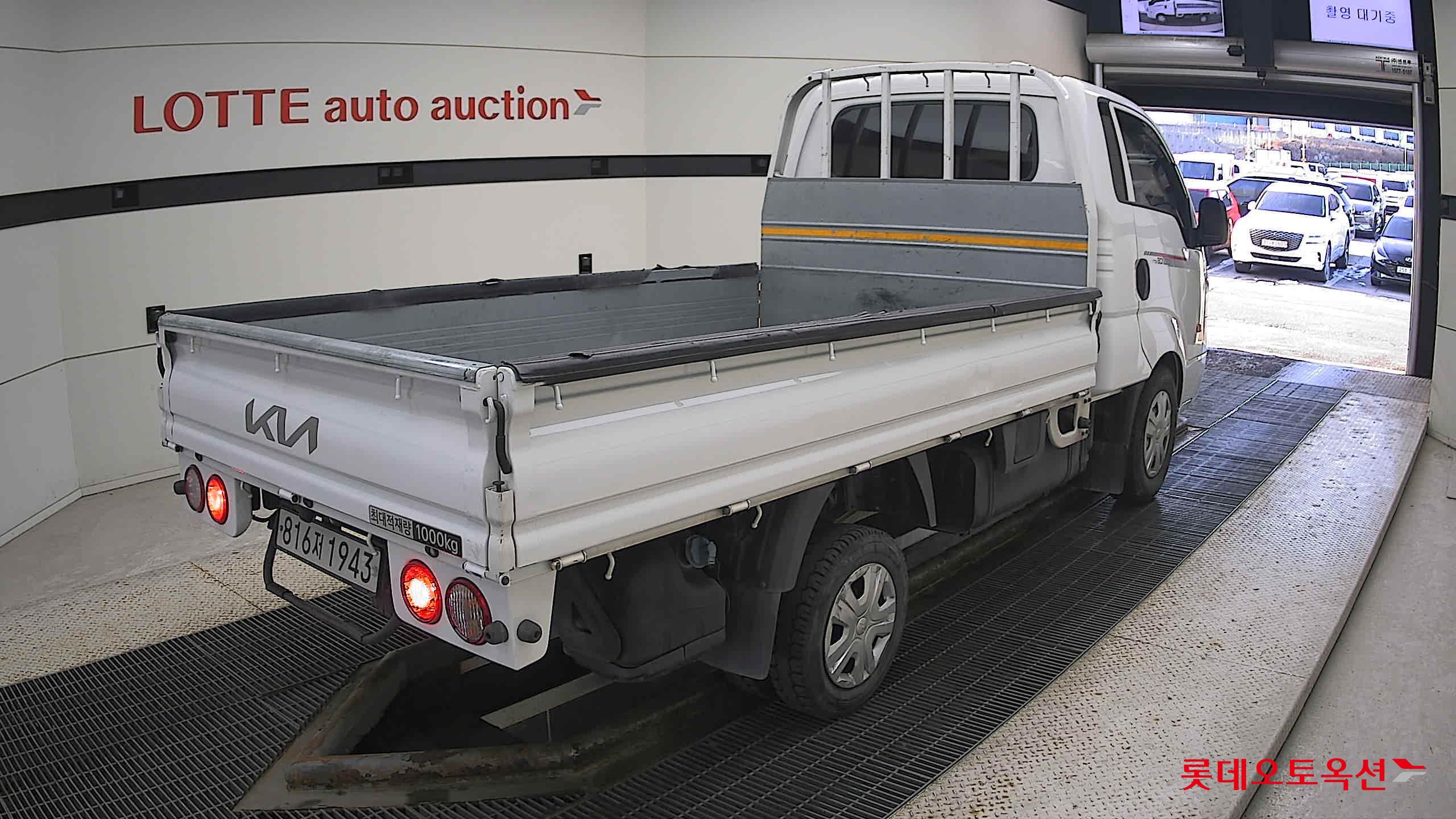 Kia Bongo III 1 ton 2022 Белый из Кореи, фото 4