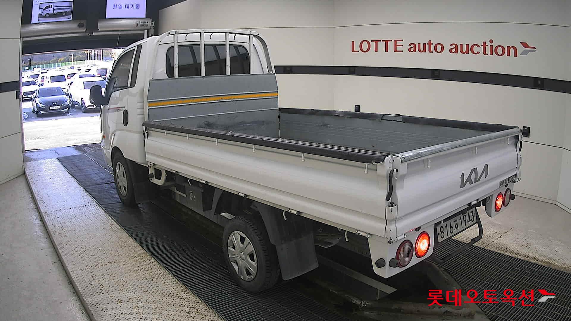 Kia Bongo III 1 ton 2022 Белый из Кореи, фото 6