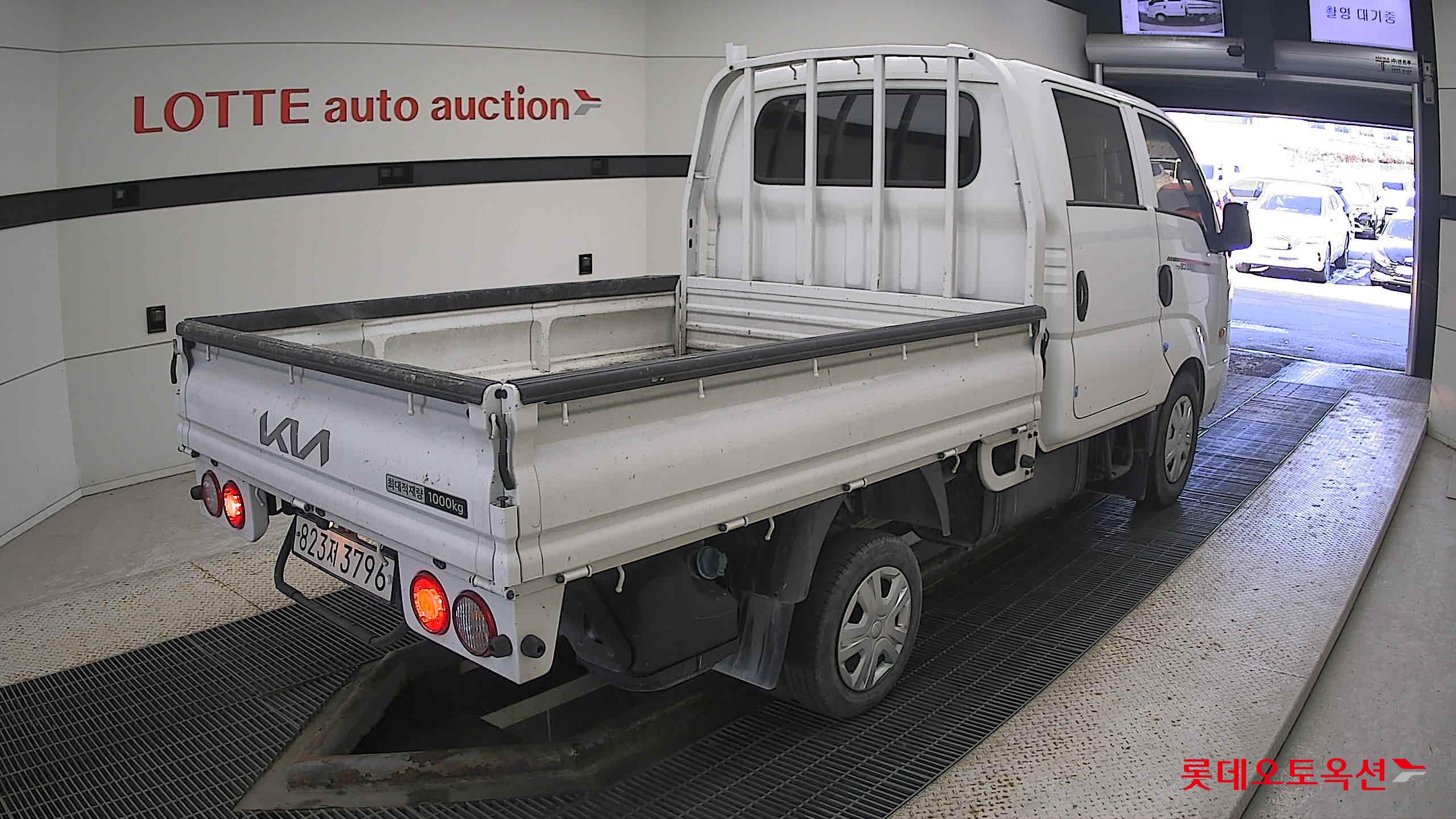 Kia Bongo III 1 ton 2022 Белый из Кореи, фото 4