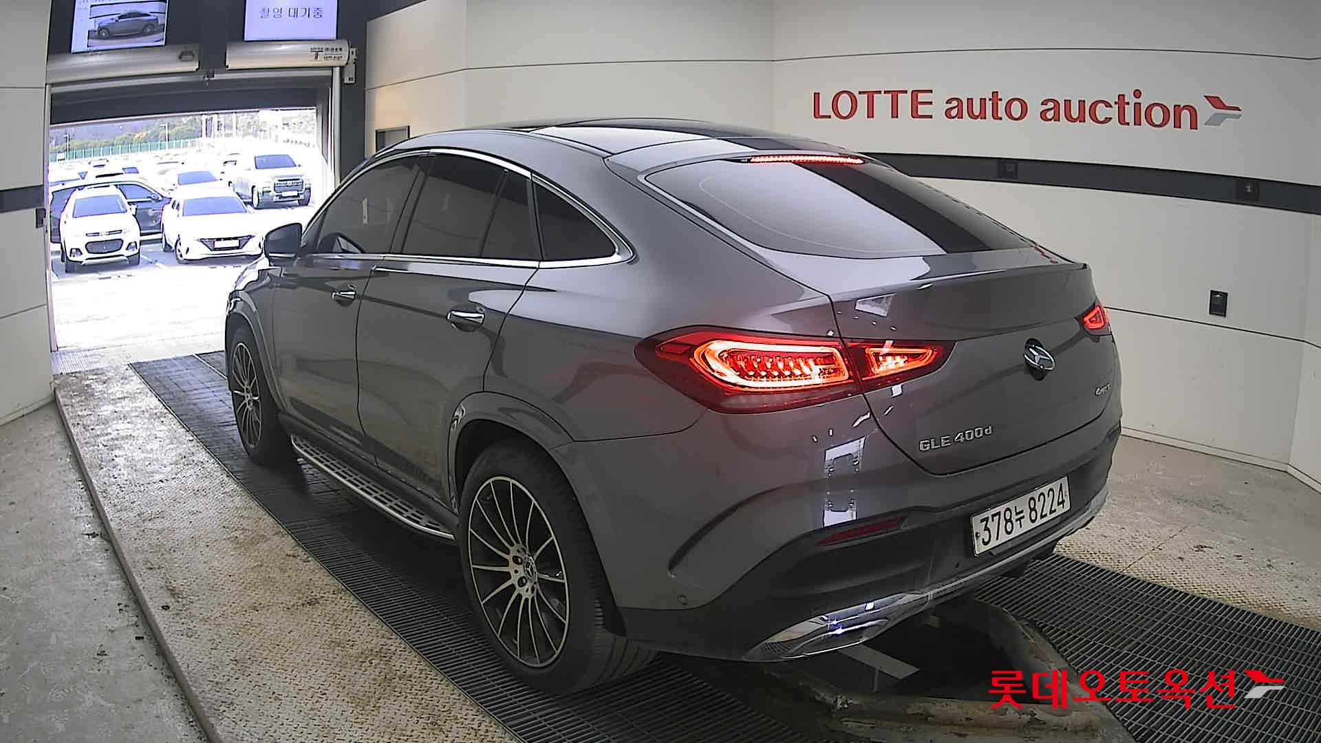 2022 - Mercedes-Benz GLE 400D