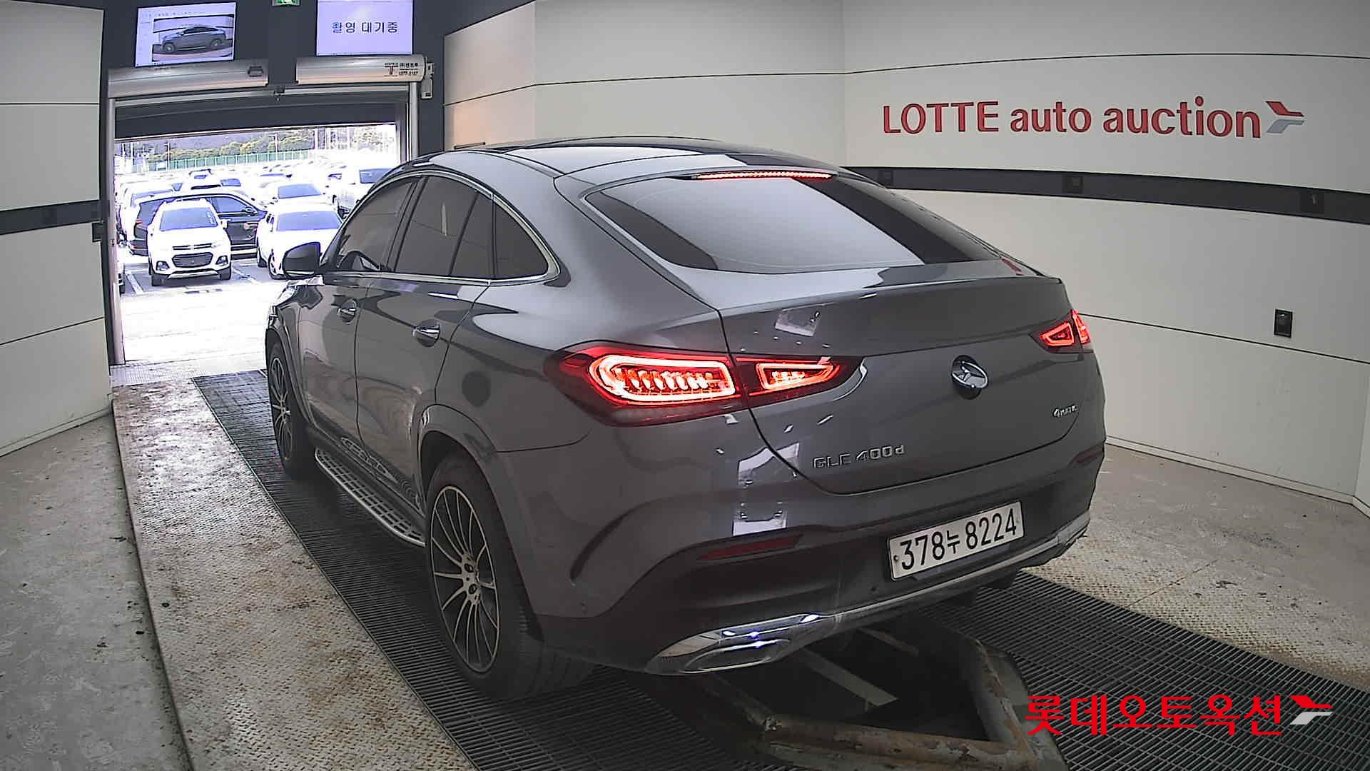 2022 - Mercedes-Benz GLE 400D