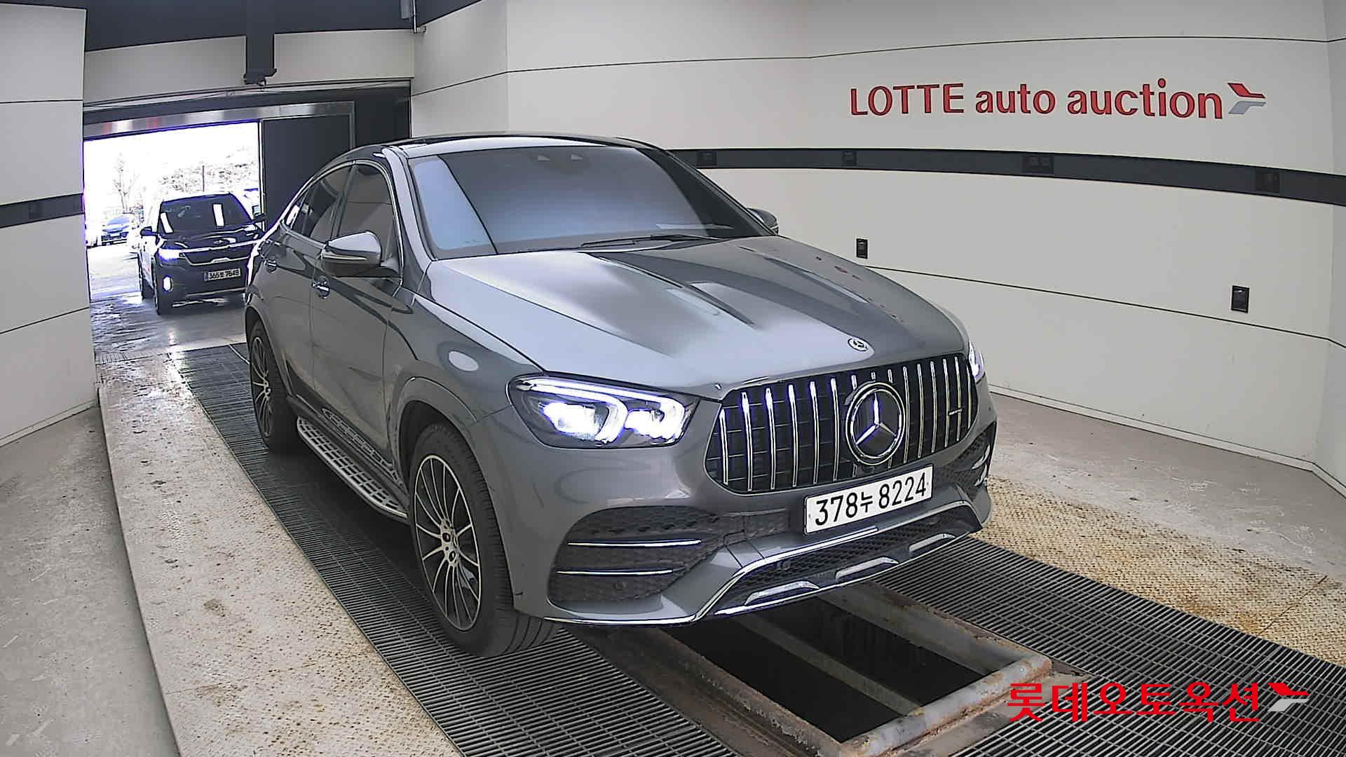 2022 - Mercedes-Benz GLE 400D